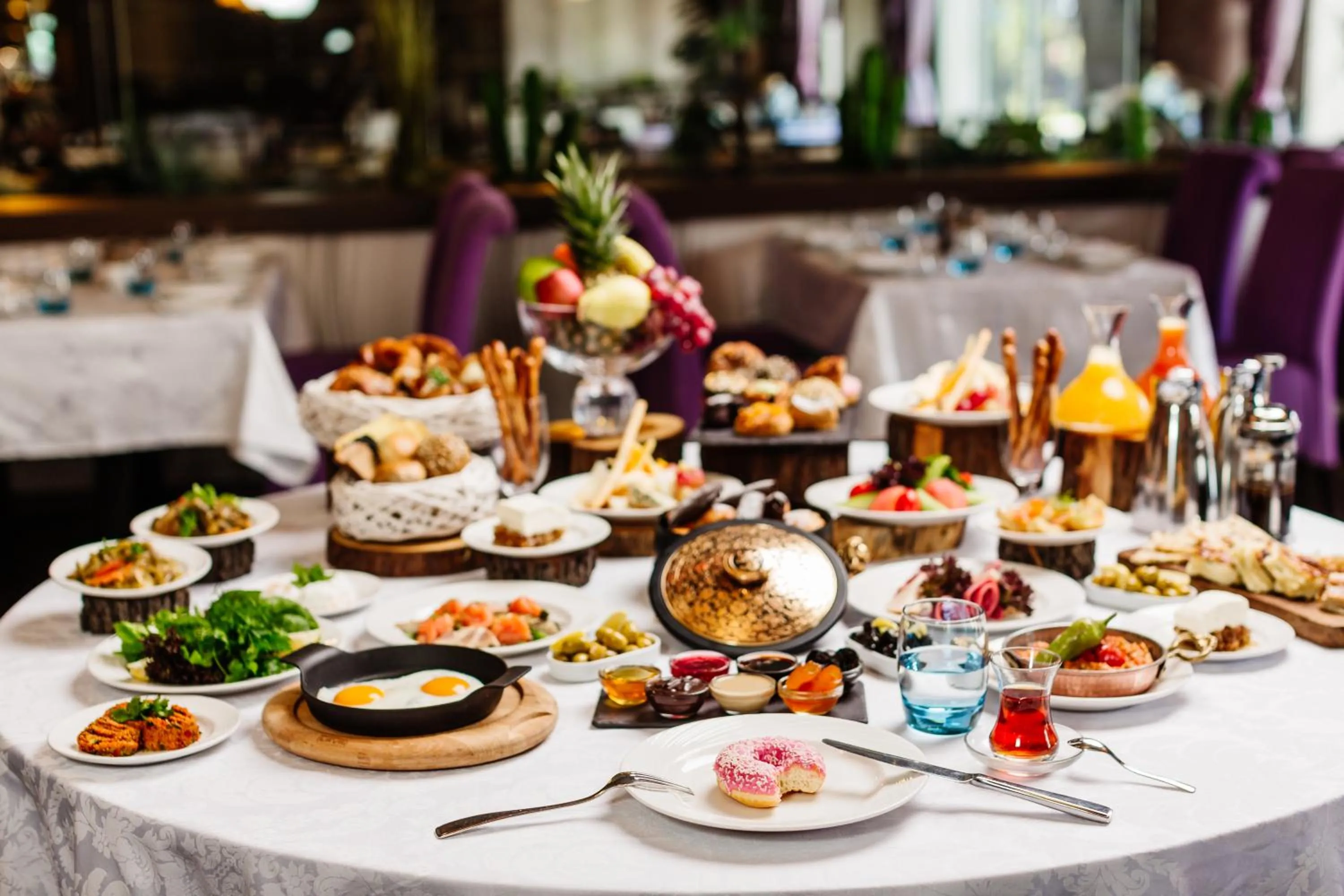 Breakfast in Cratos Premium Hotel Casino & SPA