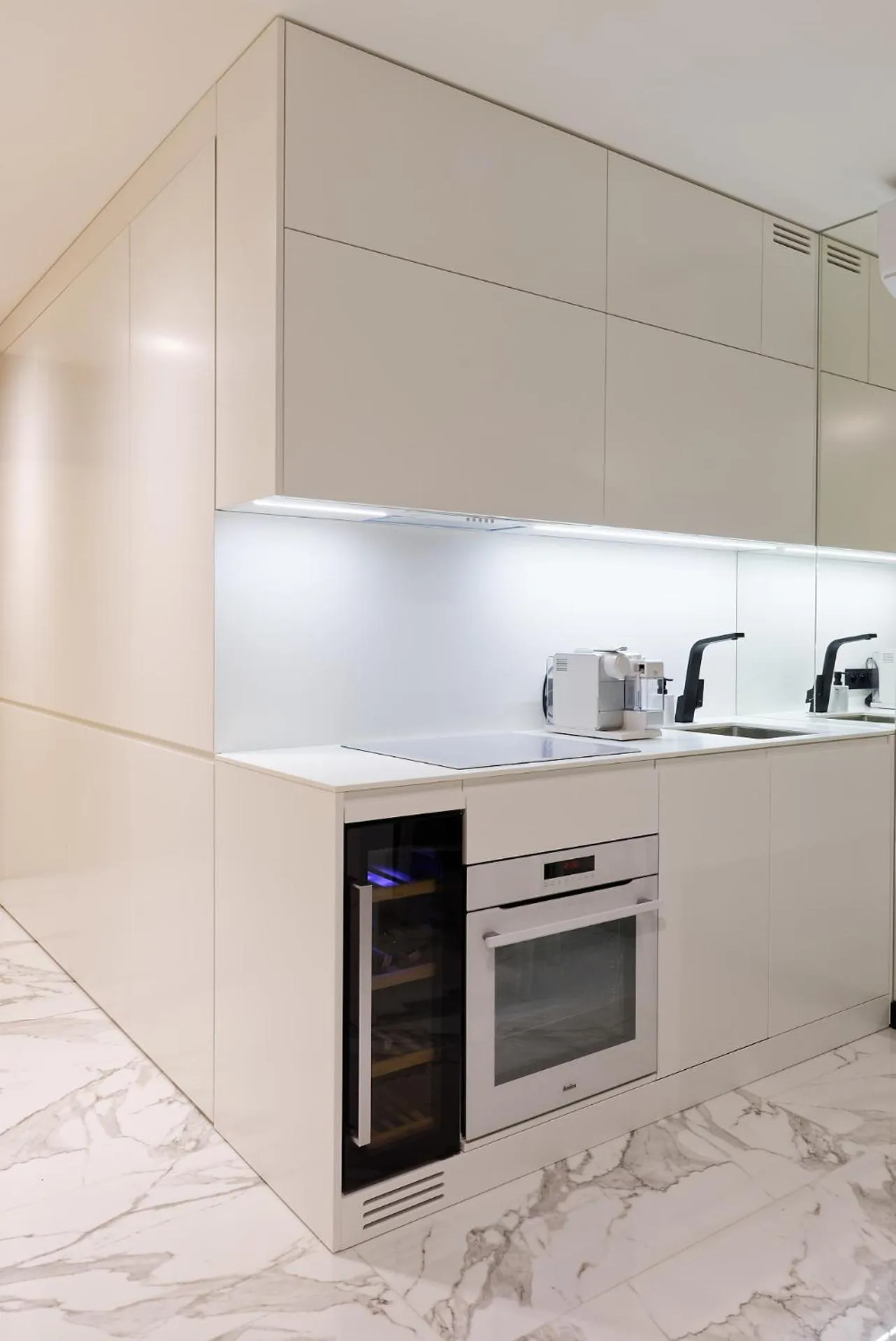 Kitchen or kitchenette in Super-Apartamenty VIP Jacuzzi