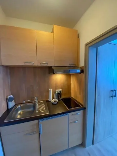 Photo of the whole room in Stadthotel Geis