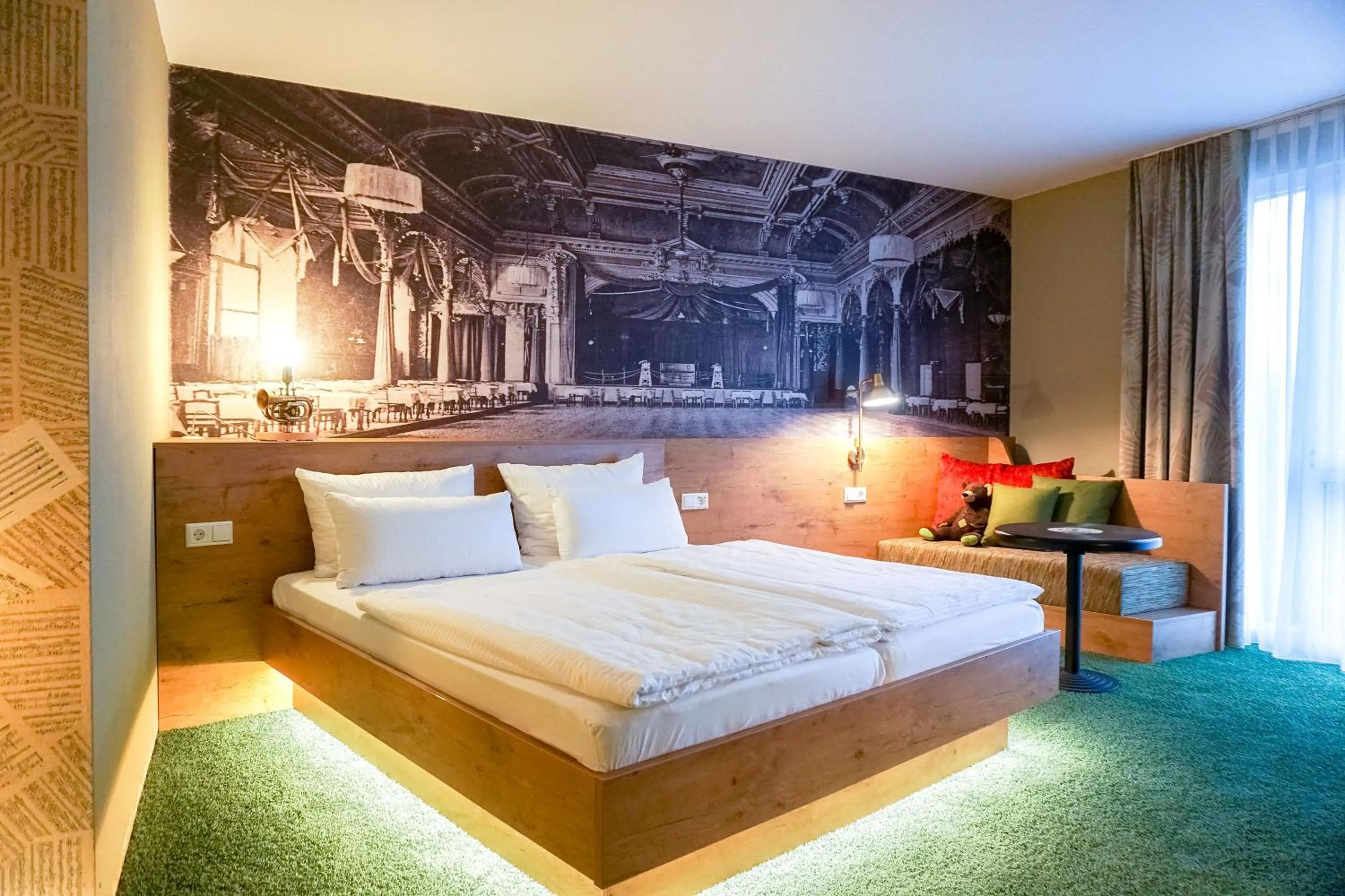 Photo of the whole room, Bed in mightyTwice Hotel Dresden