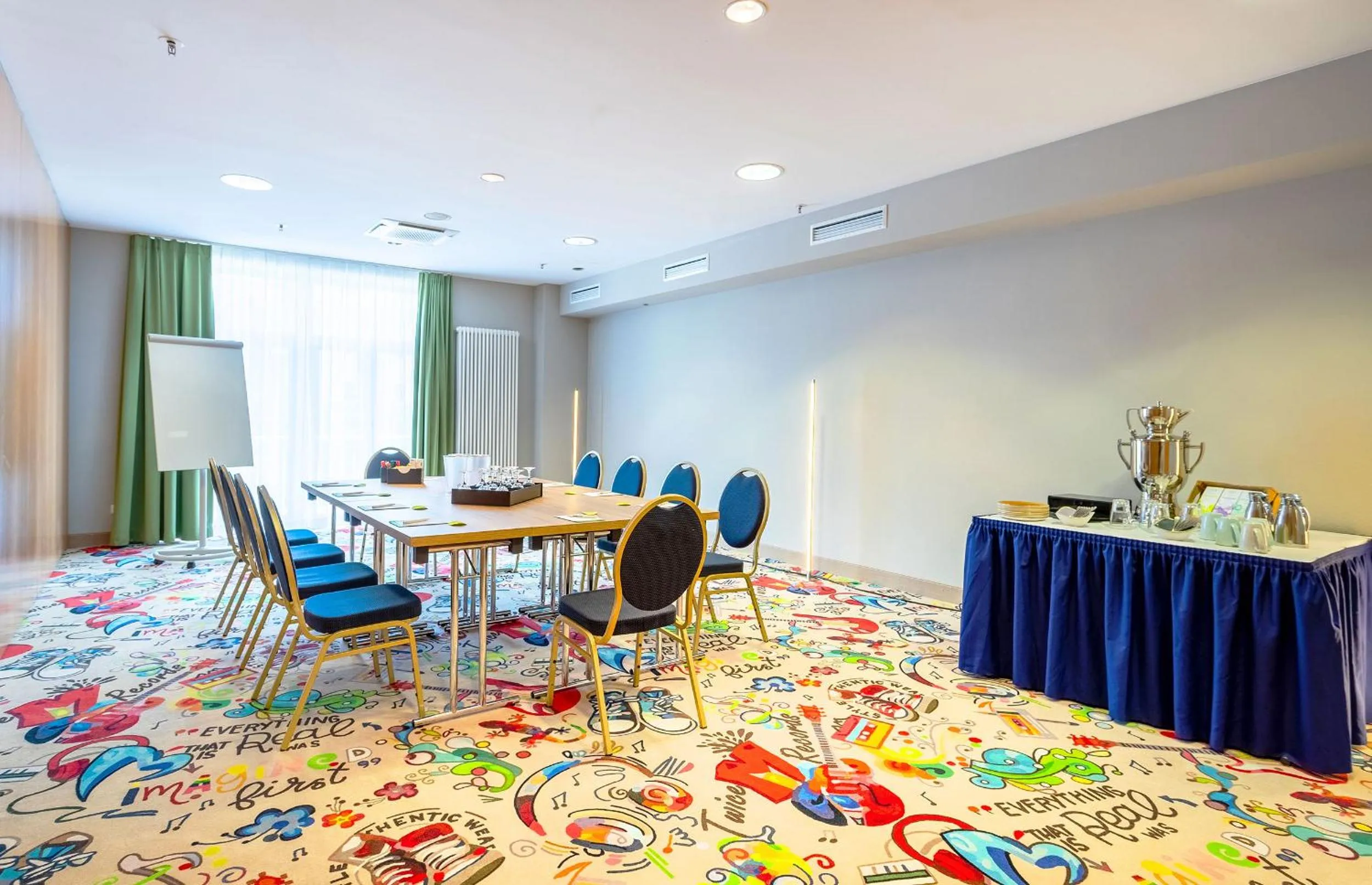 Meeting/conference room in mightyTwice Hotel Dresden