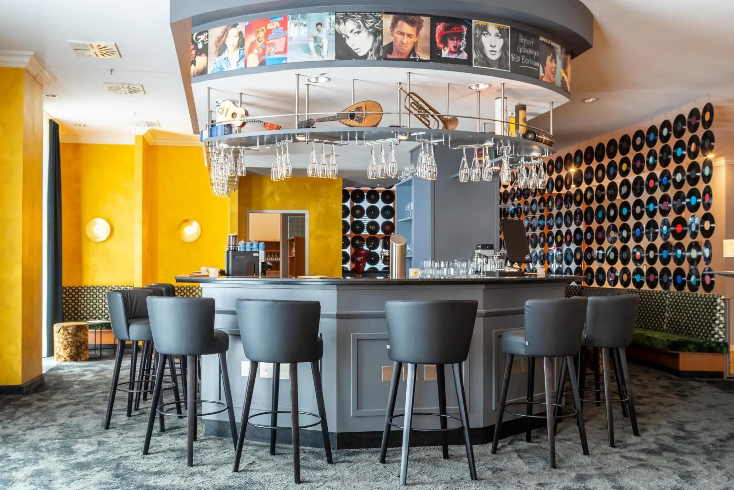 Lounge or bar in mightyTwice Hotel Dresden Lounge or bar in mightyTwice Hotel Dresden