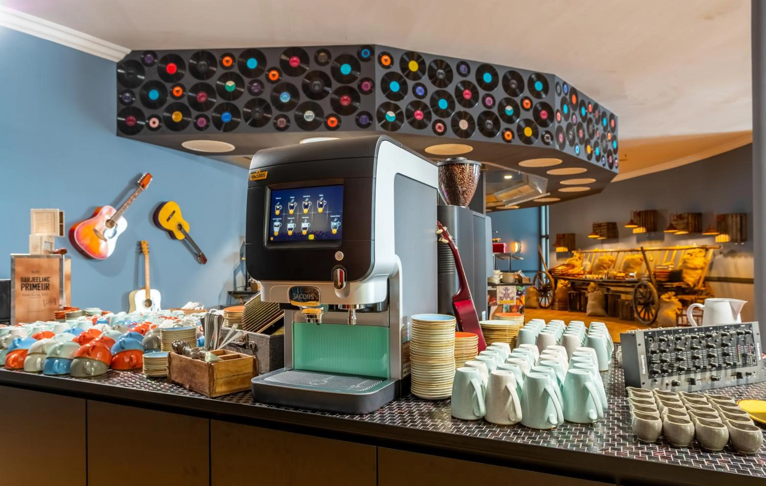 Coffee/tea facilities in mightyTwice Hotel Dresden