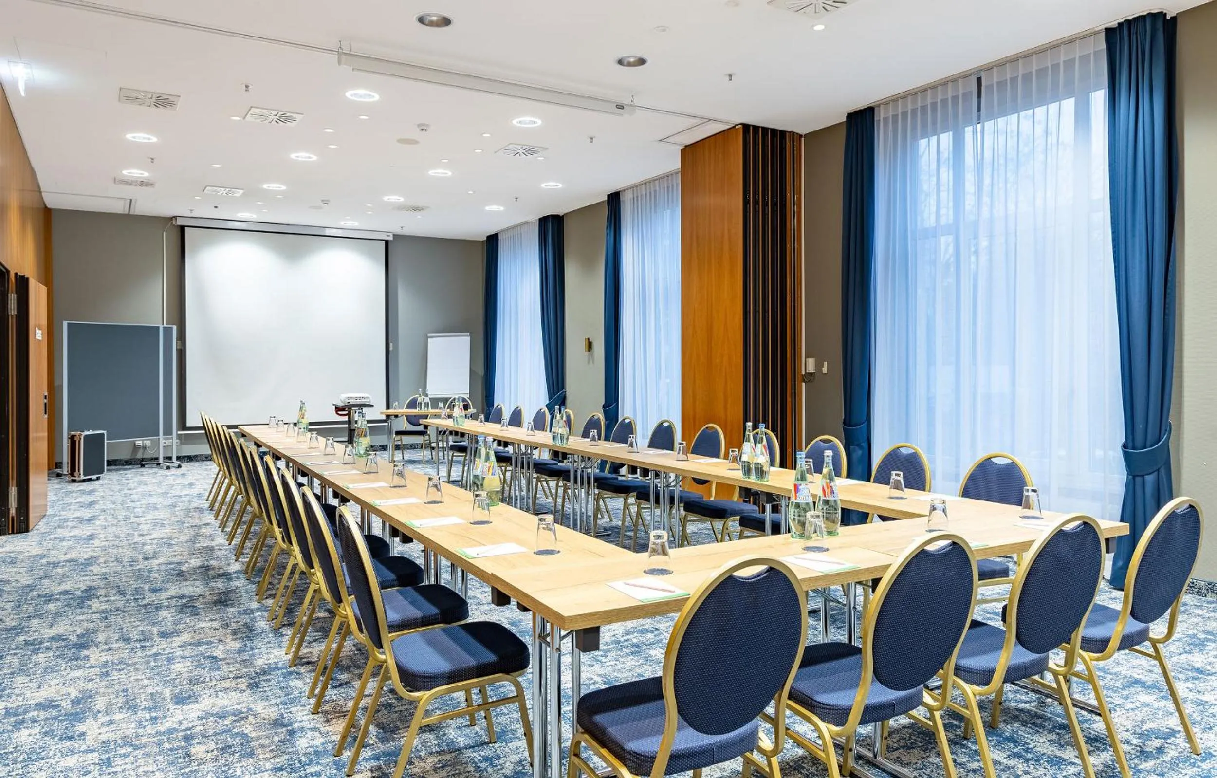 Meeting/conference room in mightyTwice Hotel Dresden