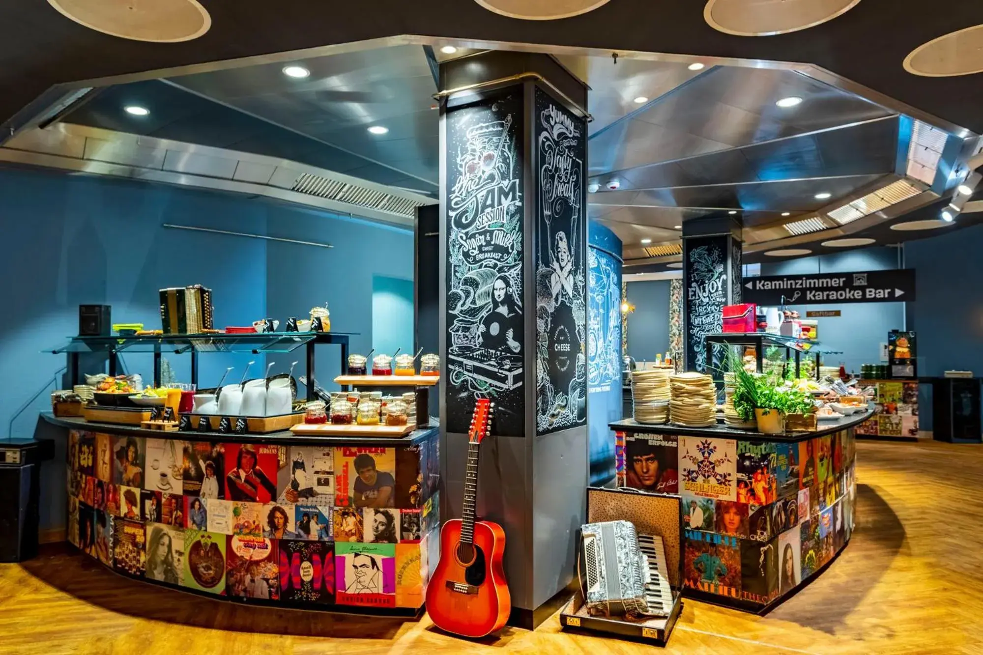 Breakfast in mightyTwice Hotel Dresden Breakfast in mightyTwice Hotel Dresden