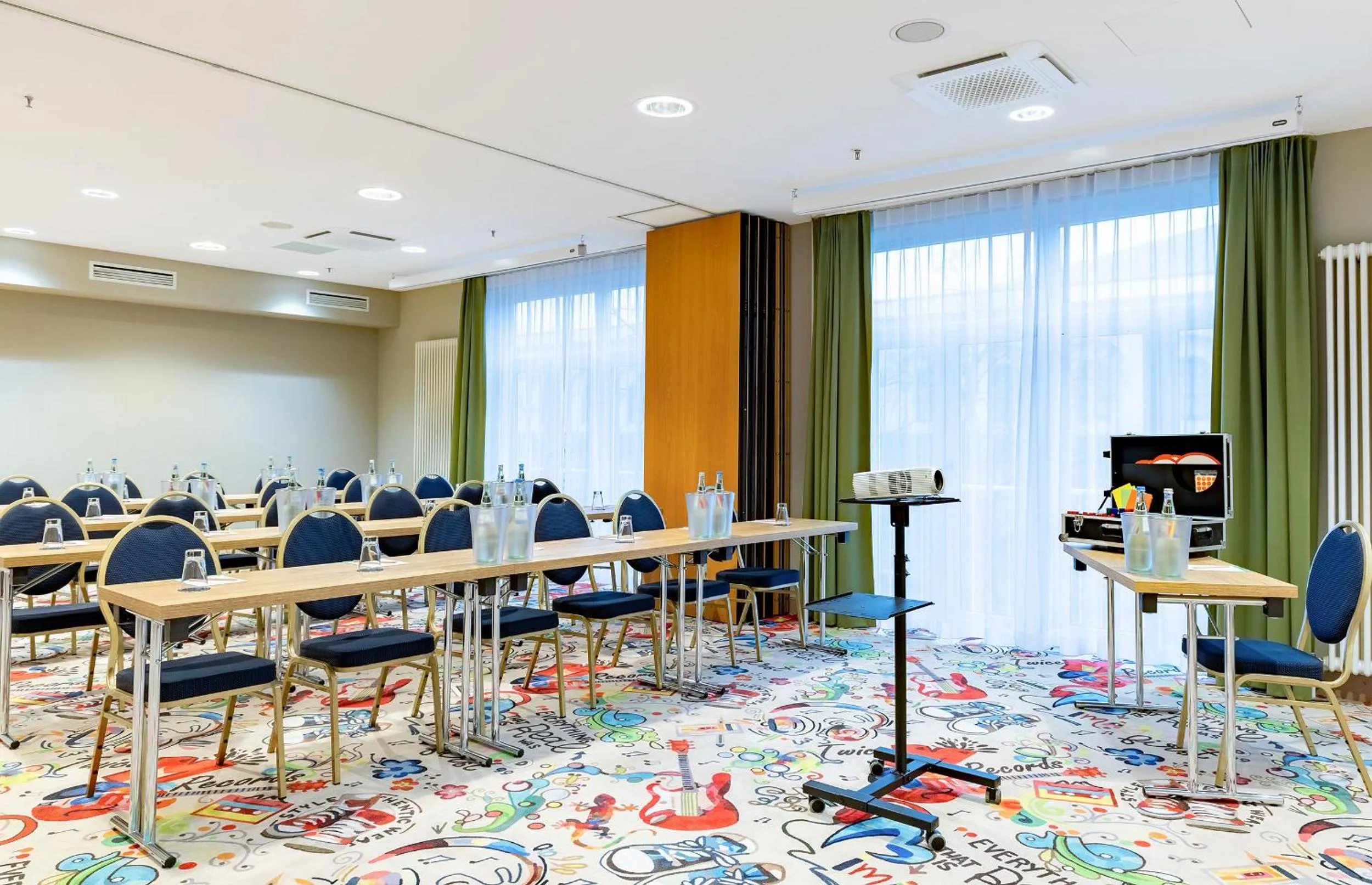 Meeting/conference room in mightyTwice Hotel Dresden
