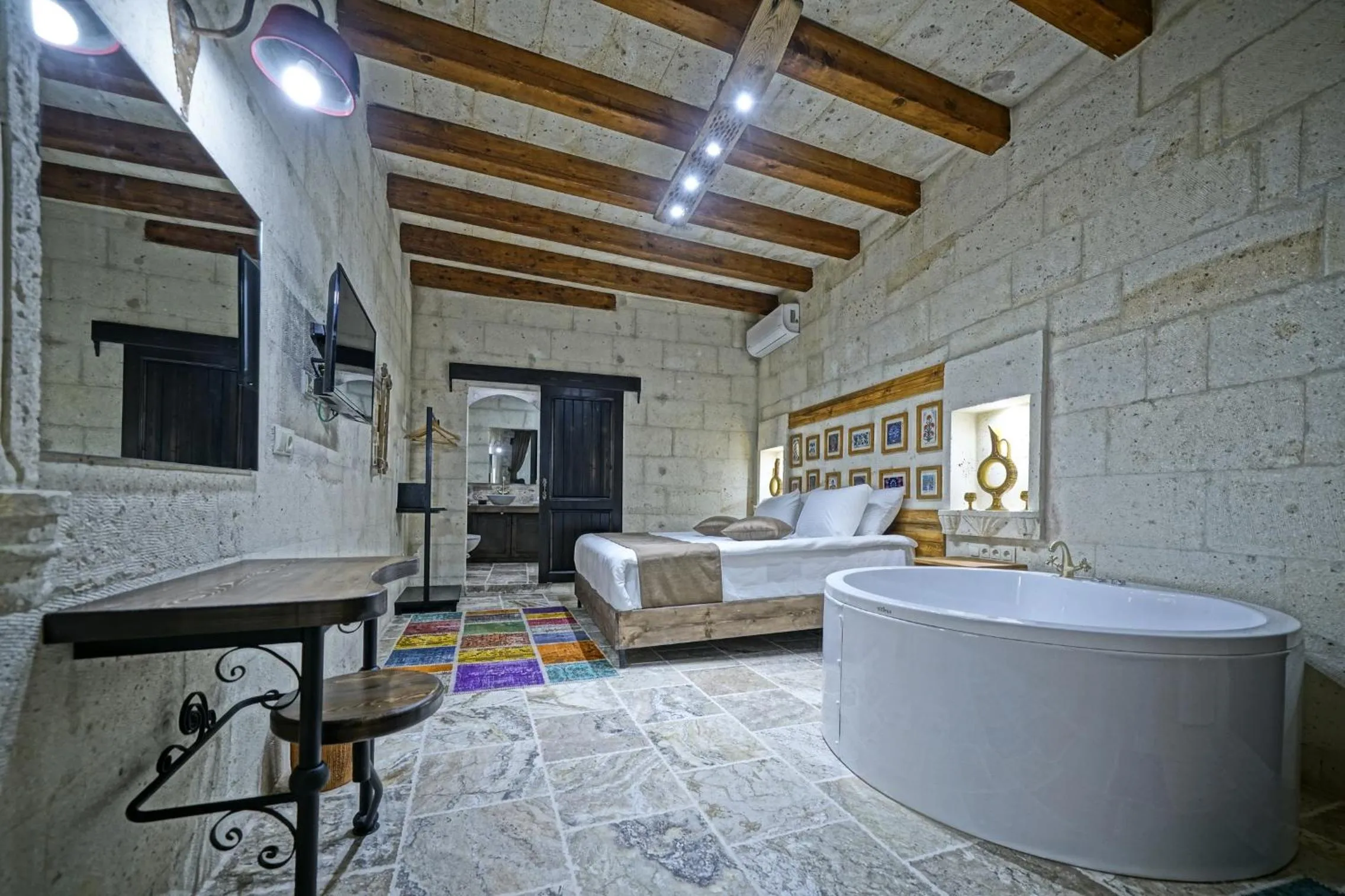 Bedroom in Arinna Cappadocia