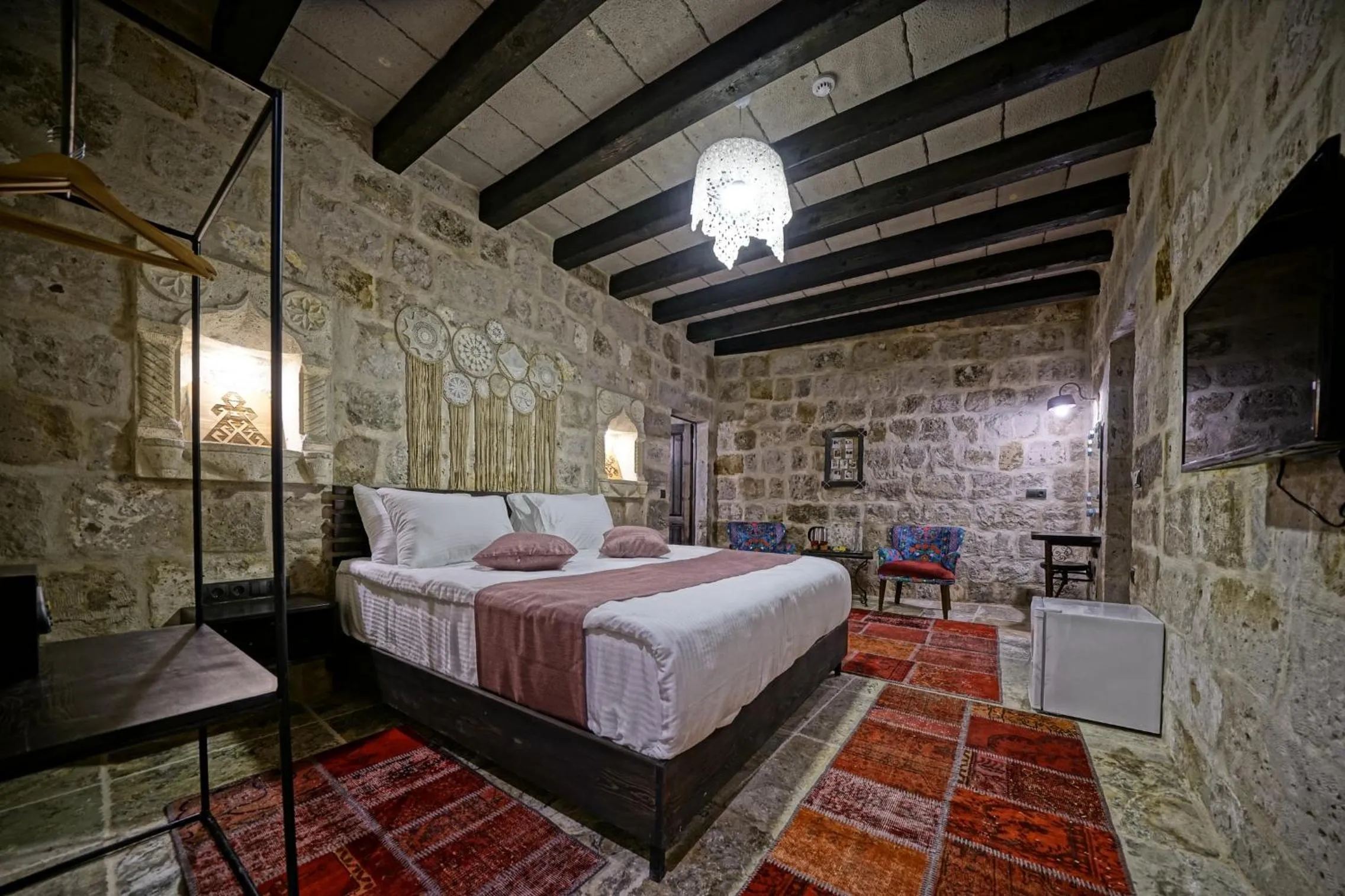 Bed in Arinna Cappadocia