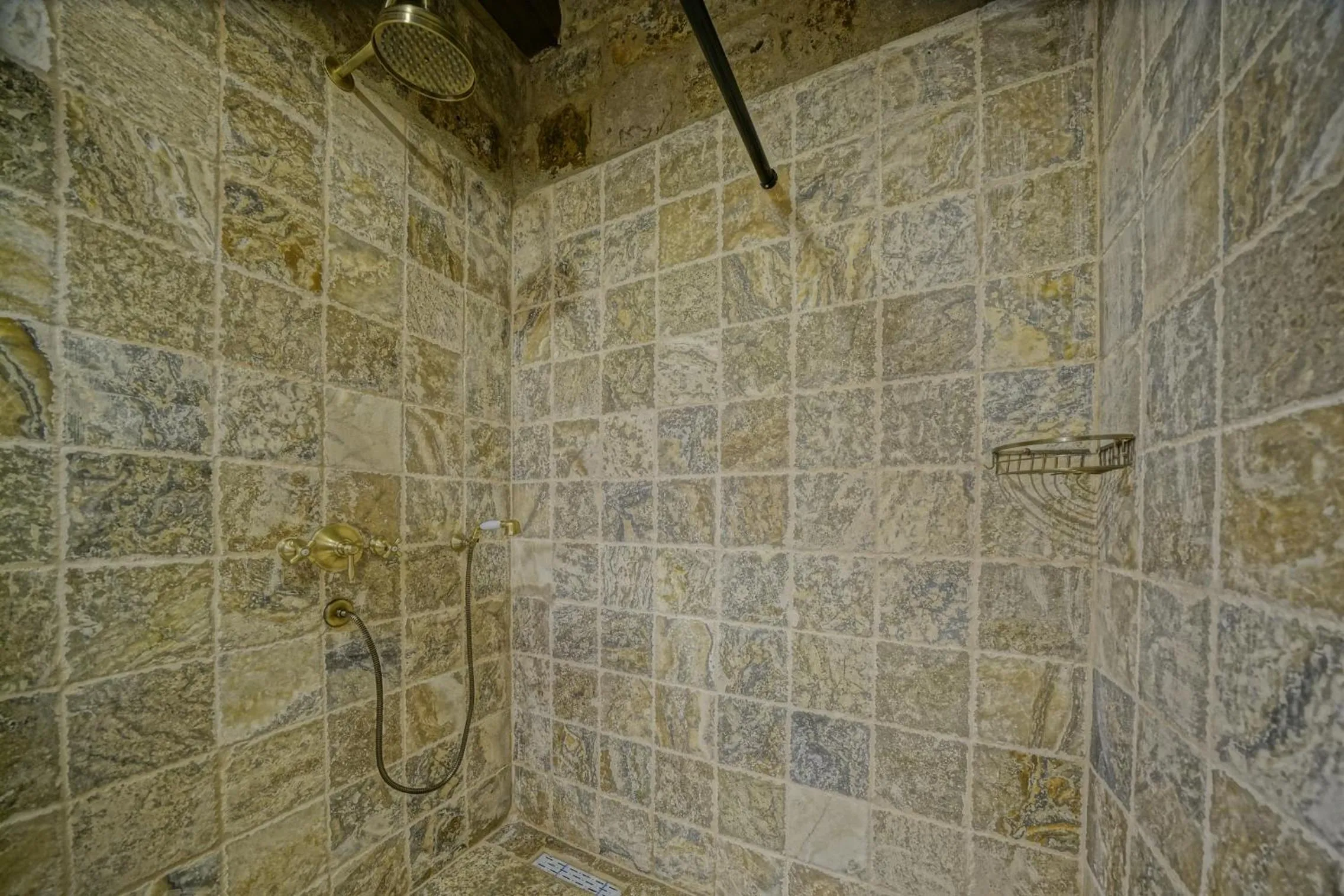 Shower in Arinna Cappadocia