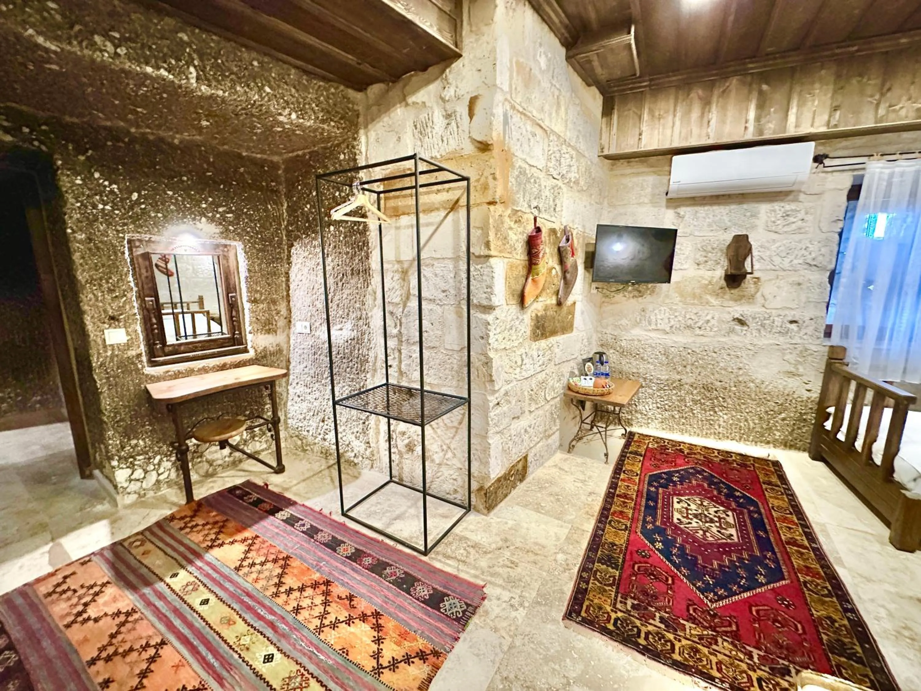 TV and multimedia in Arinna Cappadocia