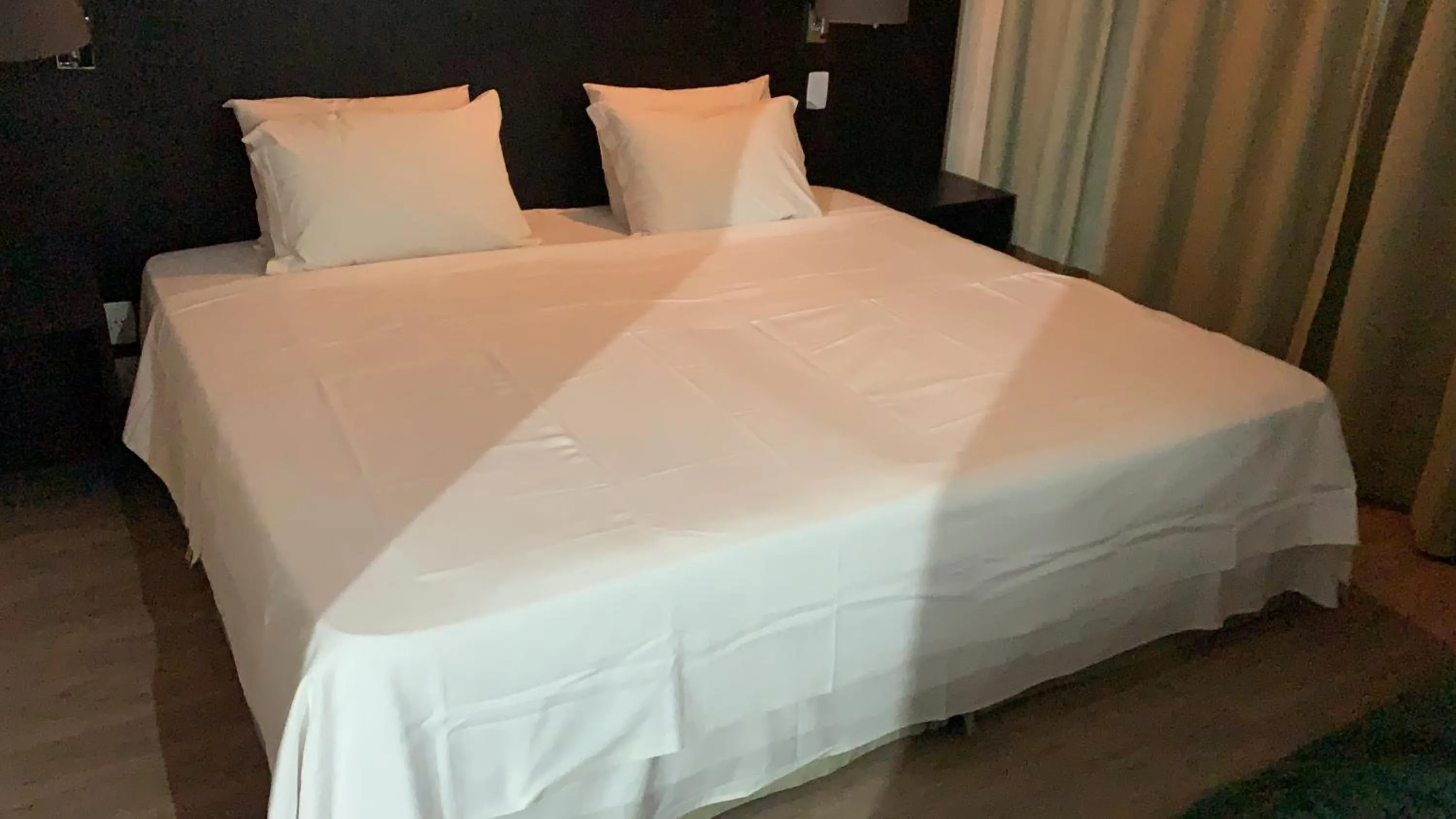 Bed in HOTEL SHOPPING VILA OLIMPIA