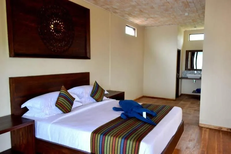 Photo of the whole room, Bed in Guru Beach Resort