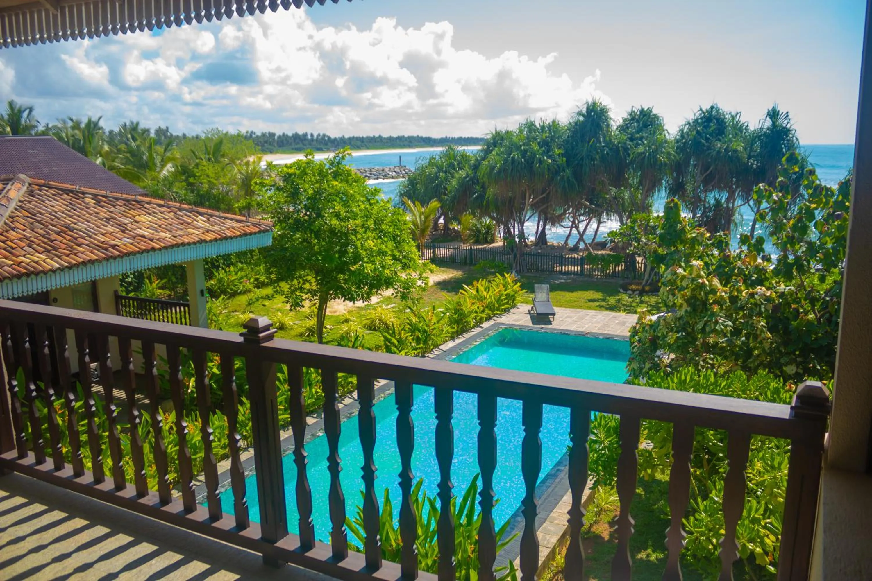 Garden view in Guru Beach Resort