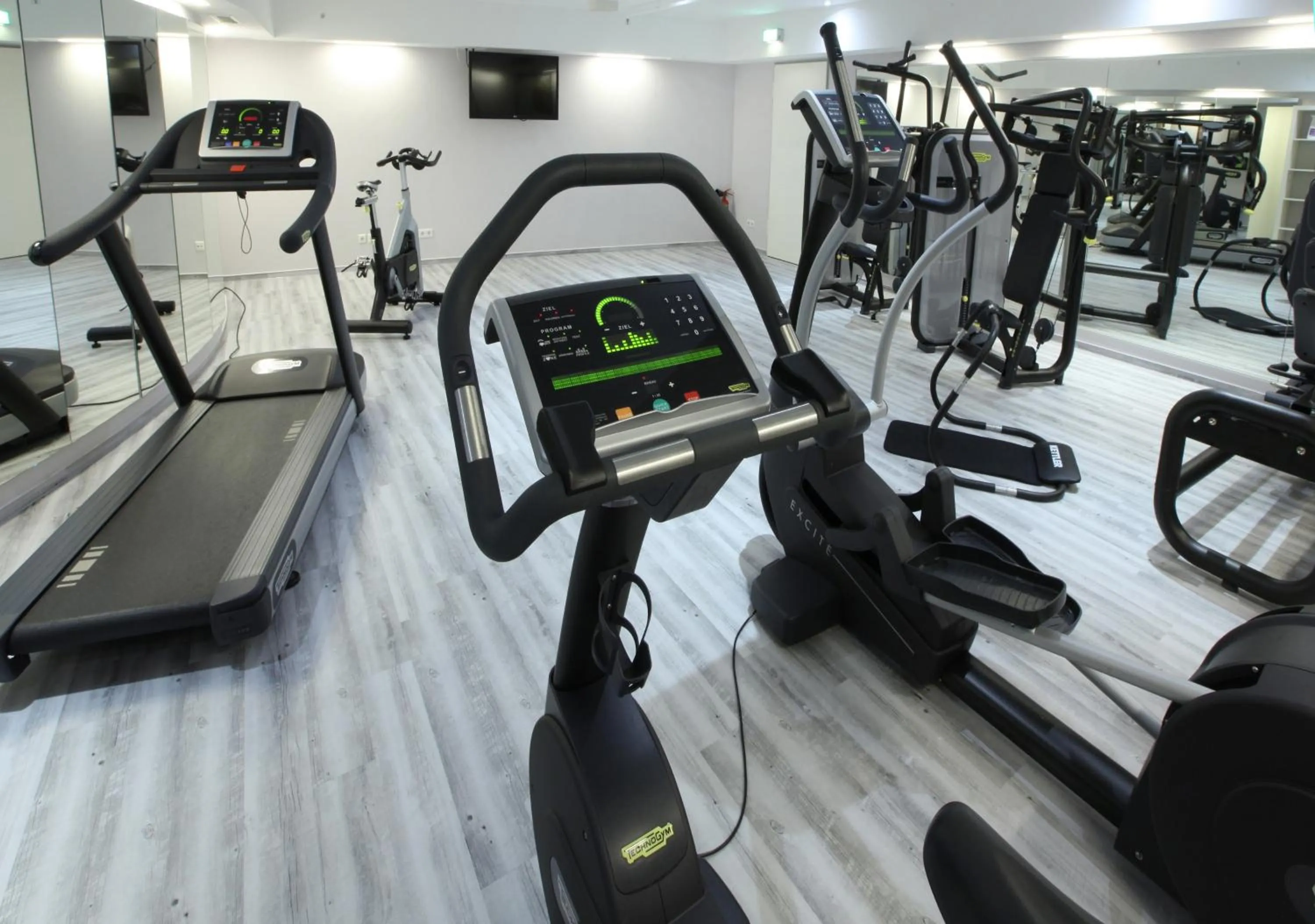 Fitness centre/facilities in Lindner Hotel Leverkusen BayArena, part of JdV by Hyatt