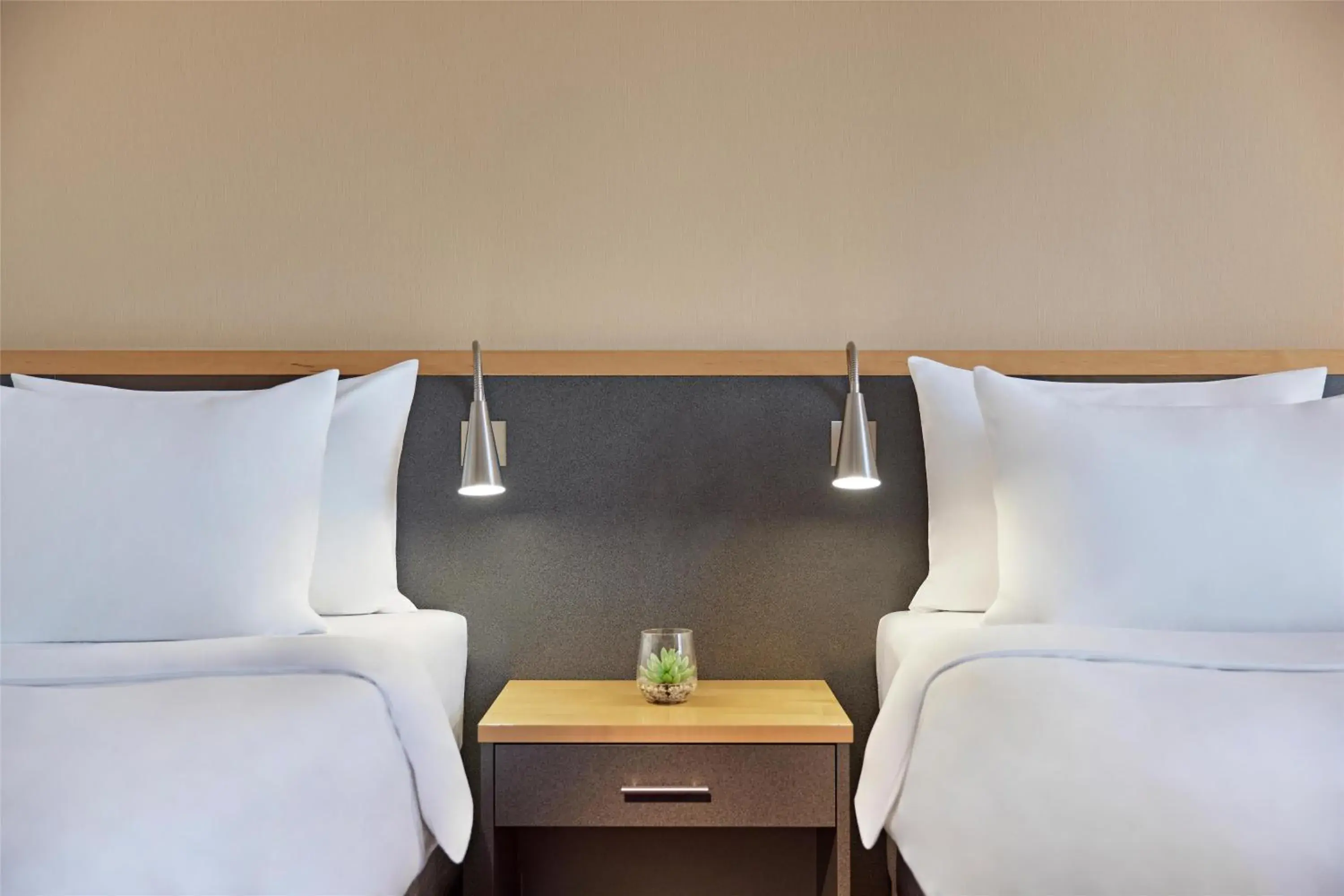 Bedroom, Bed in Lindner Hotel Leverkusen BayArena, part of JdV by Hyatt Bedroom, Bed in Lindner Hotel Leverkusen BayArena, part of JdV by Hyatt