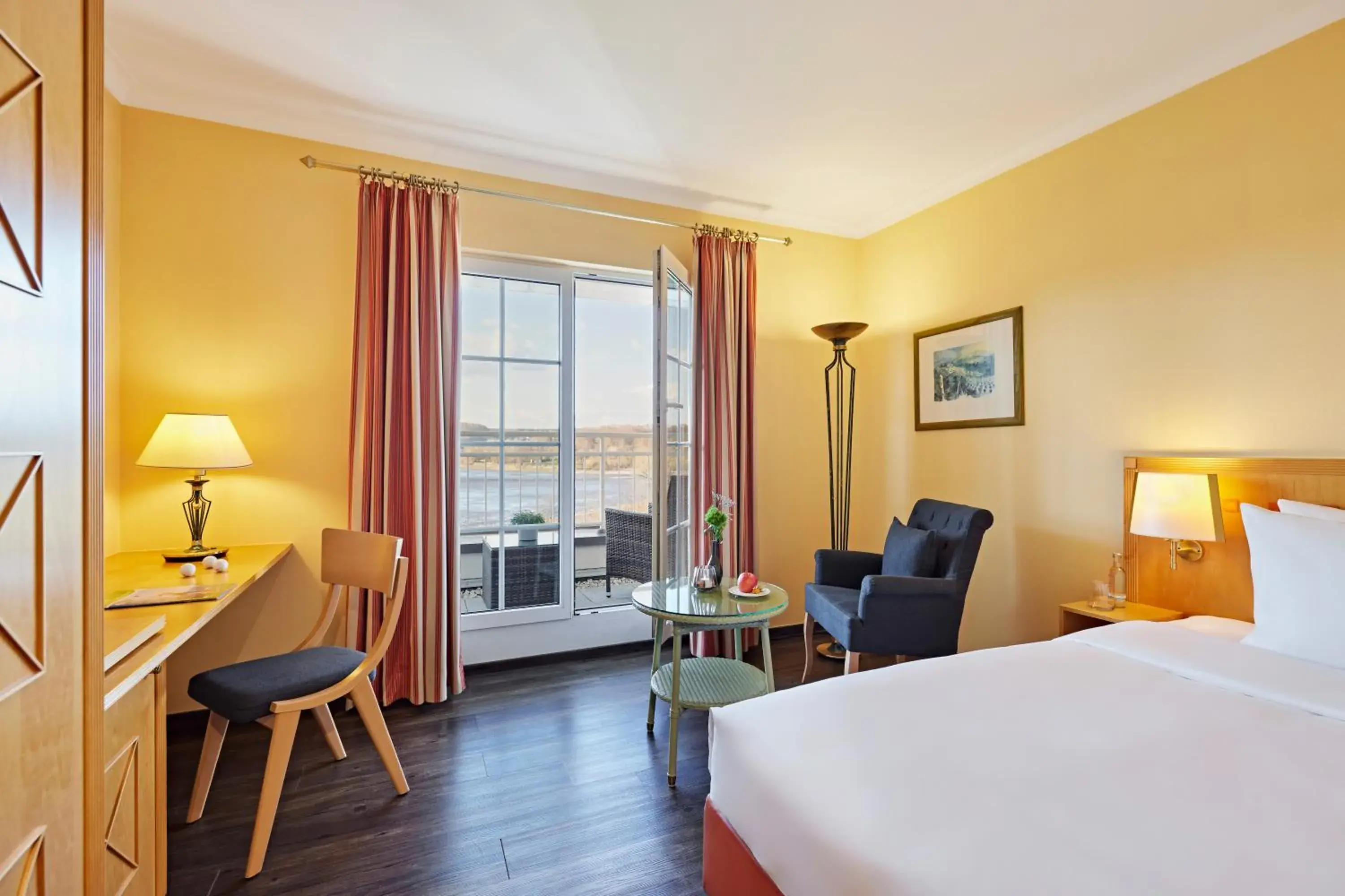 Photo of the whole room, Bed in Golf- und Sporthotel Wiesensee Photo of the whole room, Bed in Golf- und Sporthotel Wiesensee