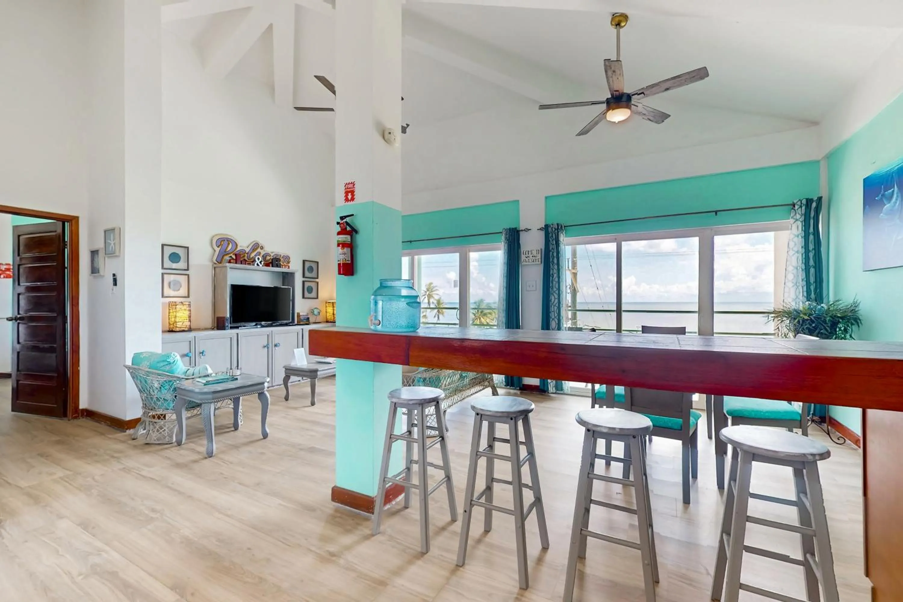 Suite E302 @ Mara Laguna