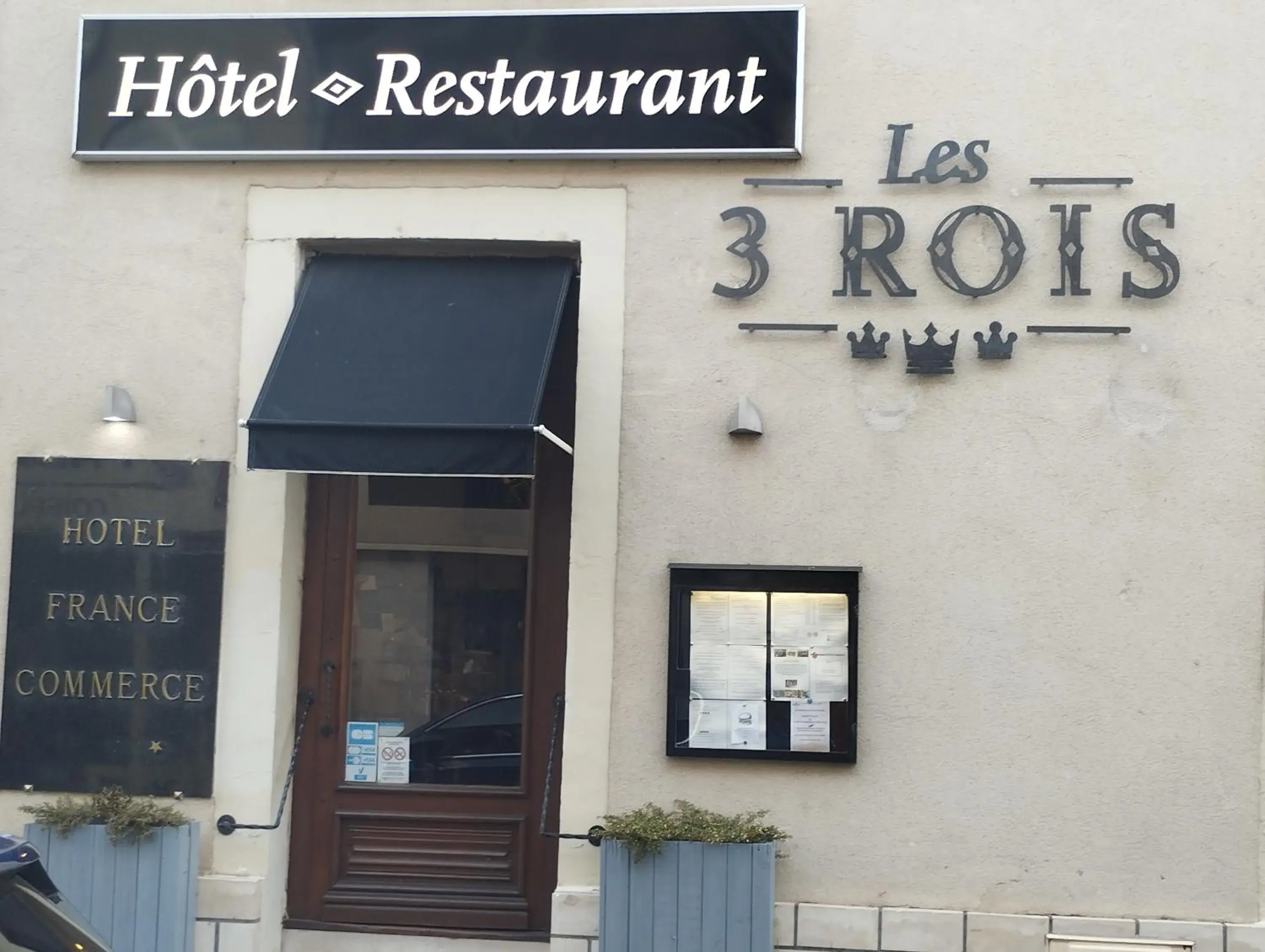 Property logo or sign in Logis Hôtels Restaurant Les 3 Rois Property logo or sign in Logis Hôtels Restaurant Les 3 Rois