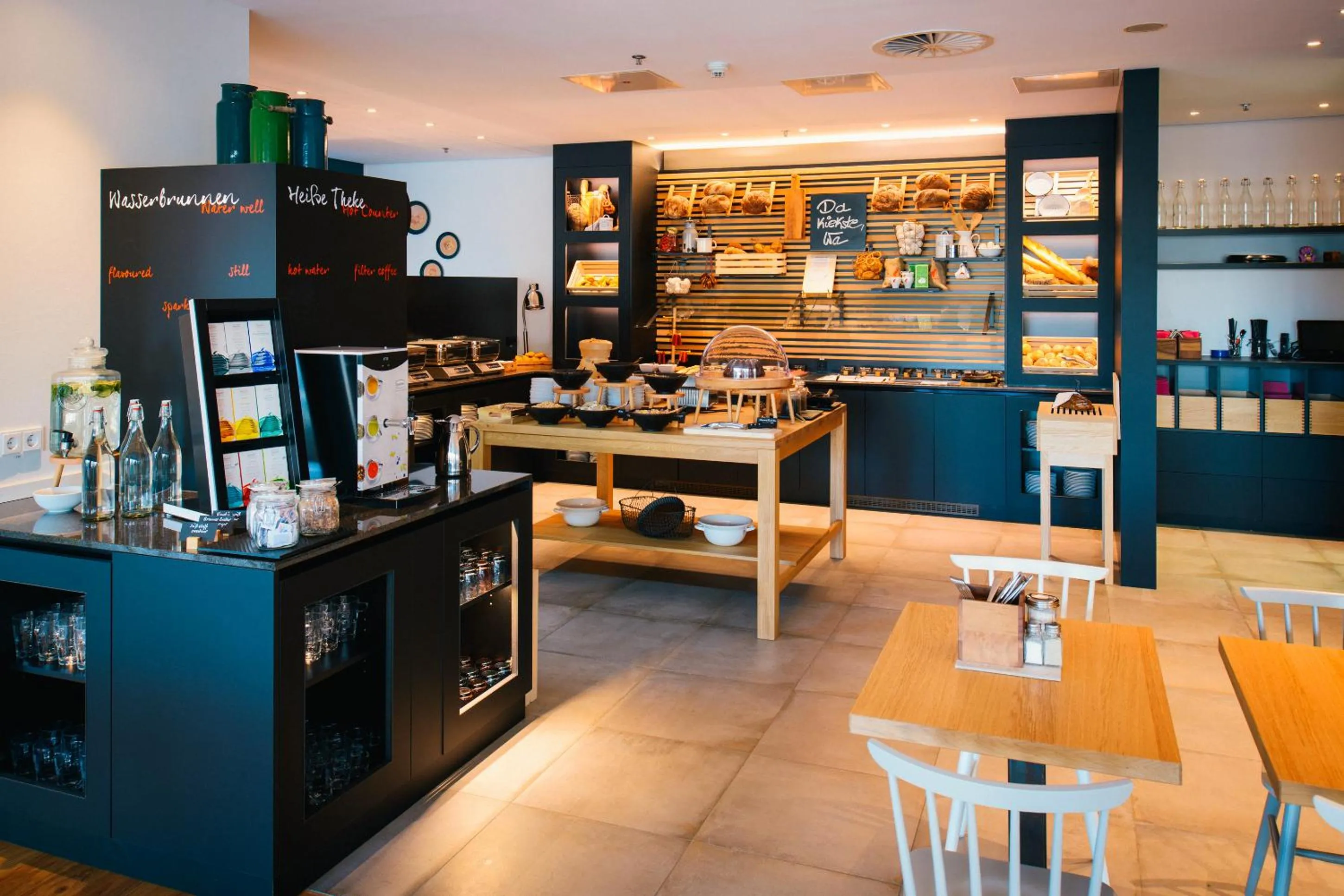 Restaurant/places to eat in Vienna House Easy by Wyndham Berlin Prenzlauer Berg