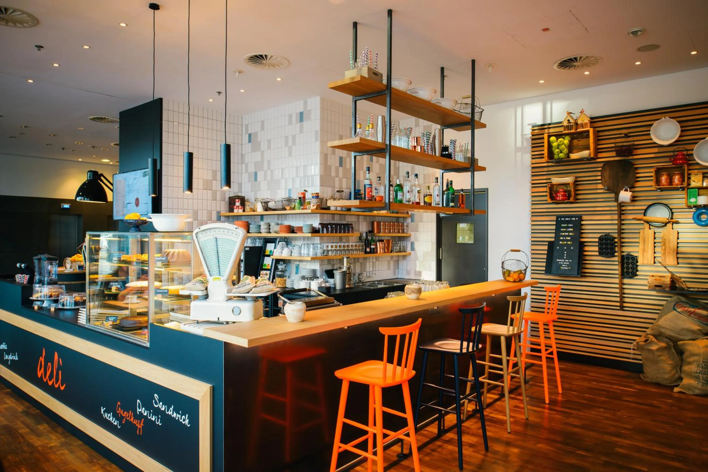 Lounge or bar in Vienna House Easy by Wyndham Berlin Prenzlauer Berg