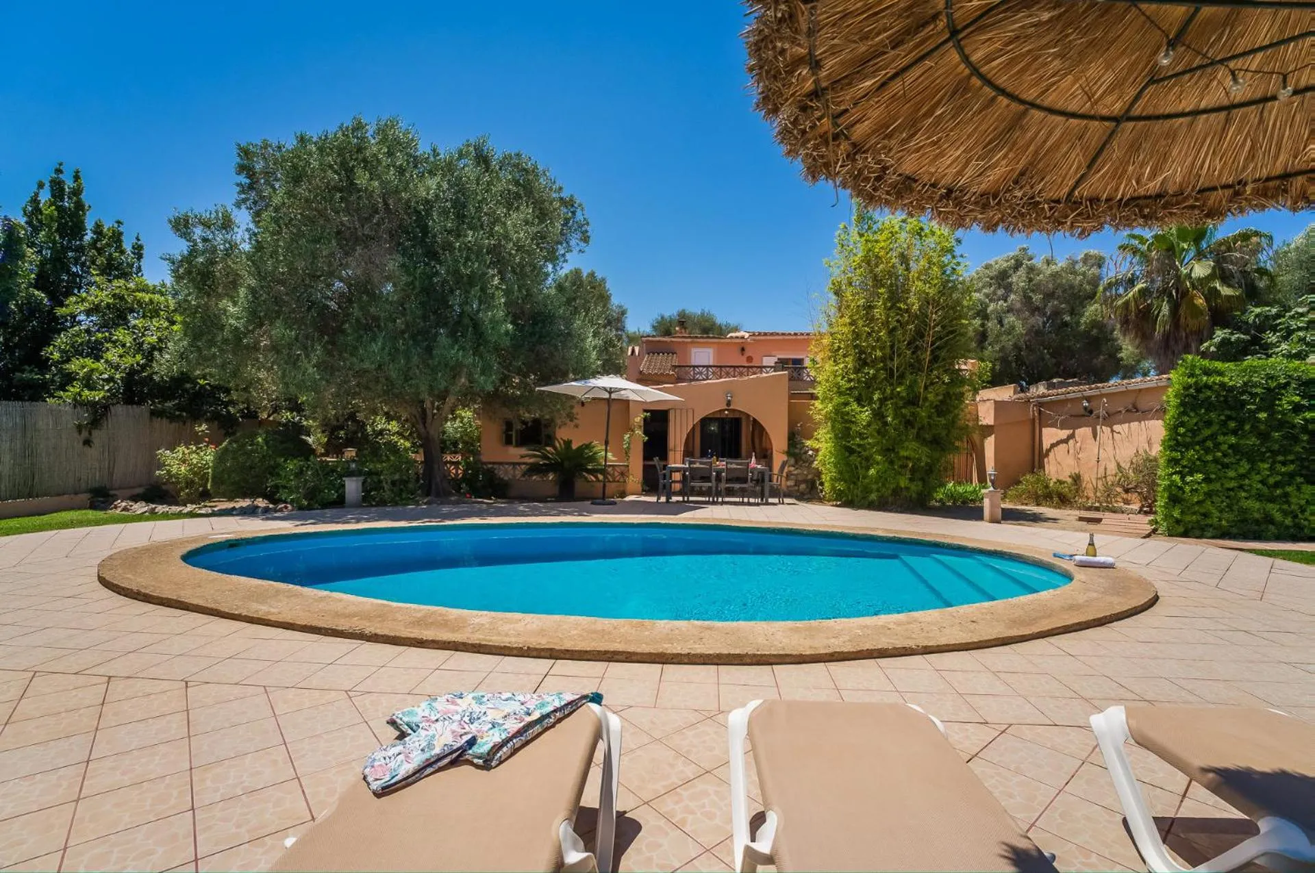 Swimming pool in Ideal Property Mallorca - Finca Toni