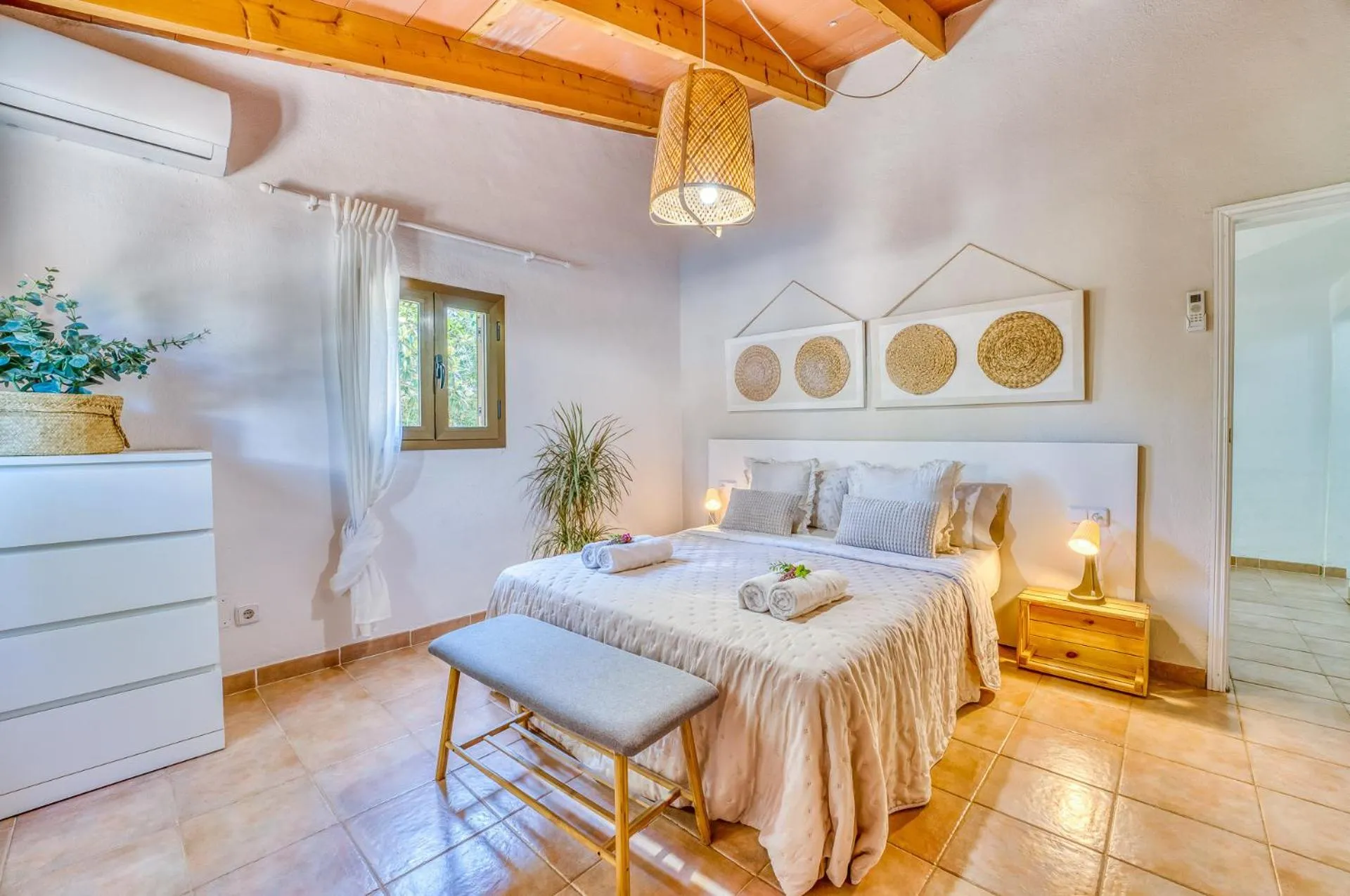 Bed in Ideal Property Mallorca - Finca Toni