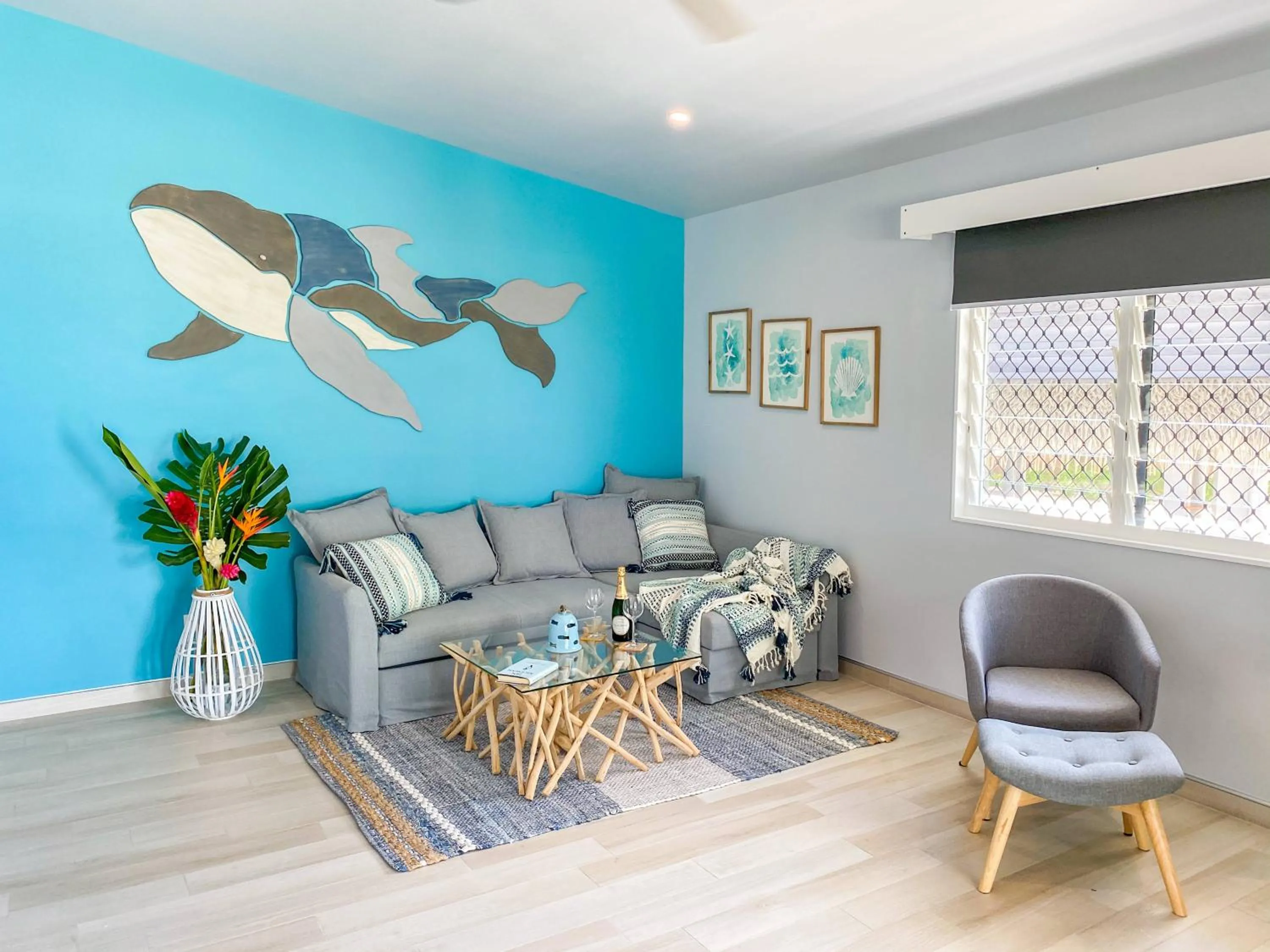 TV and multimedia in Ocean Escape Resort & Spa