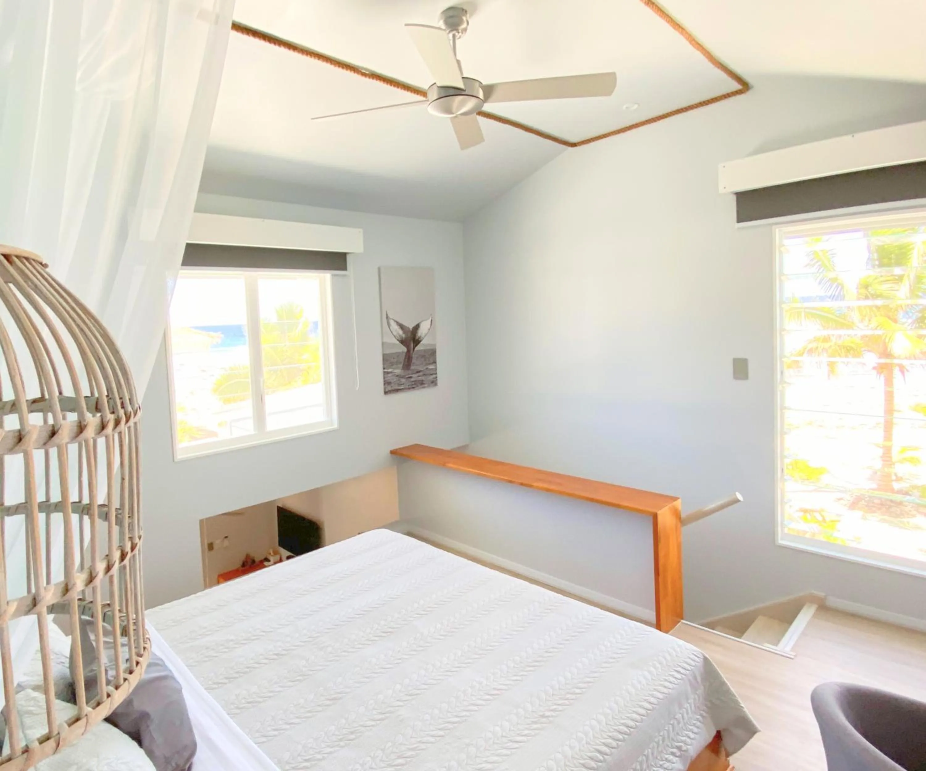 Beach, Bed in Ocean Escape Resort & Spa