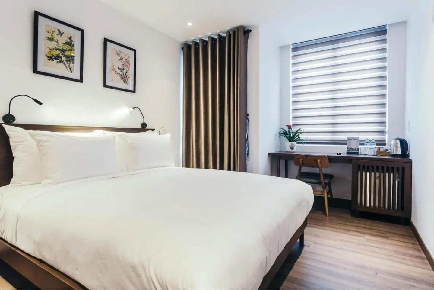 Photo of the whole room, Bed in Le Petit Villa Hoi An