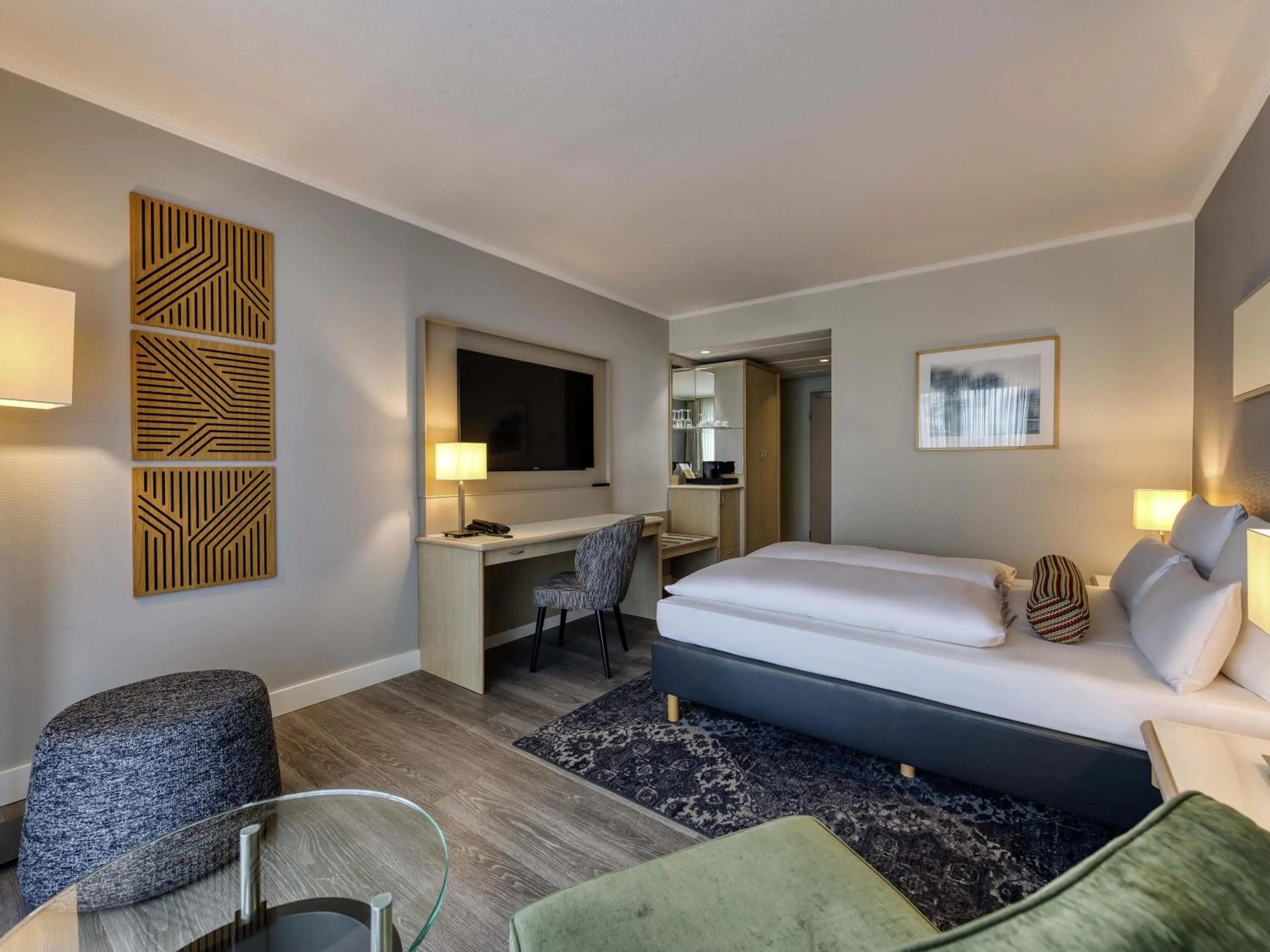 Bedroom, Bed in Mercure Düsseldorf Kaarst