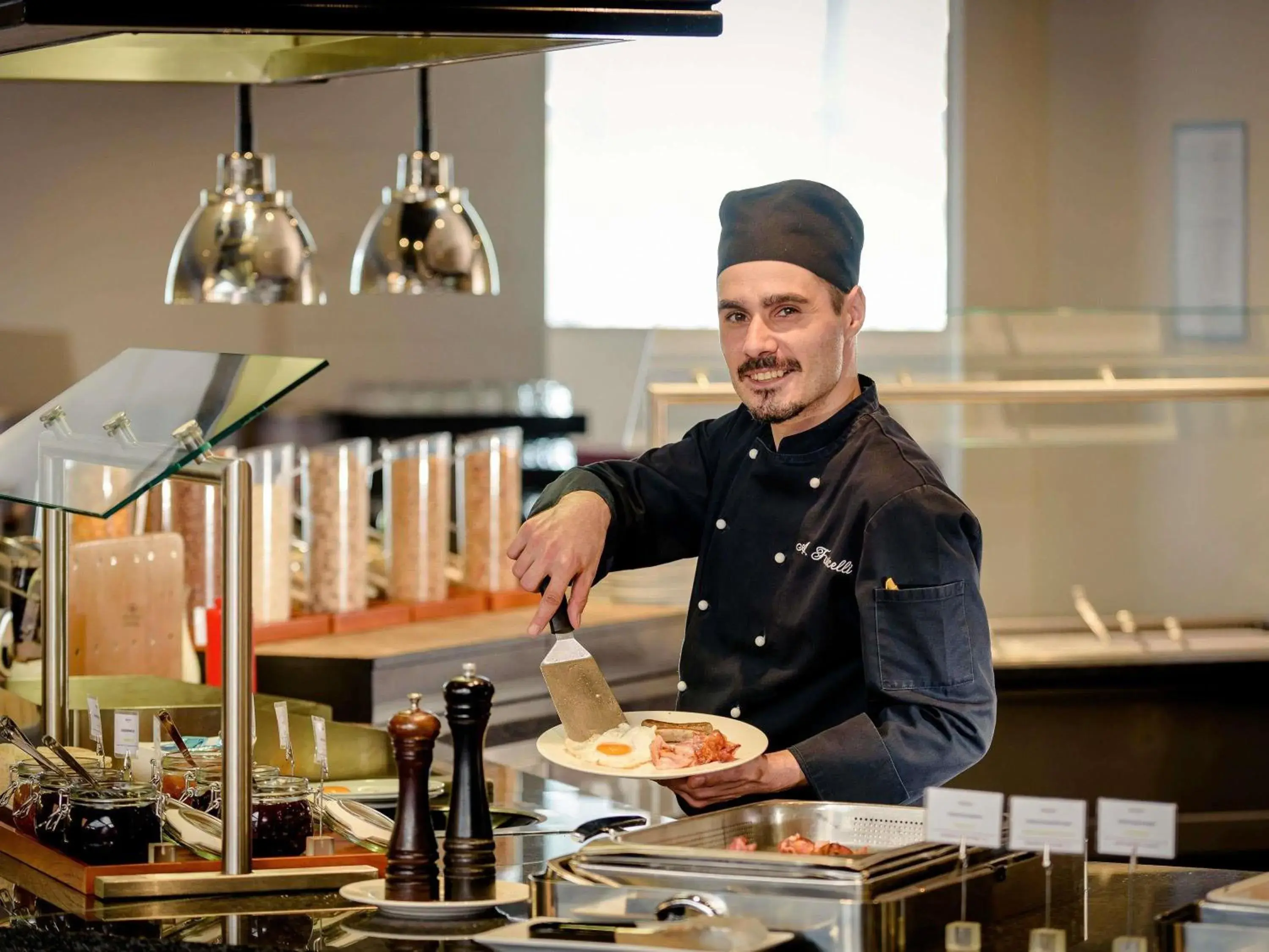 Property building in Mercure Düsseldorf Kaarst Property building in Mercure Düsseldorf Kaarst