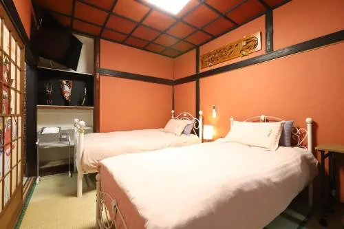 HILDA INN