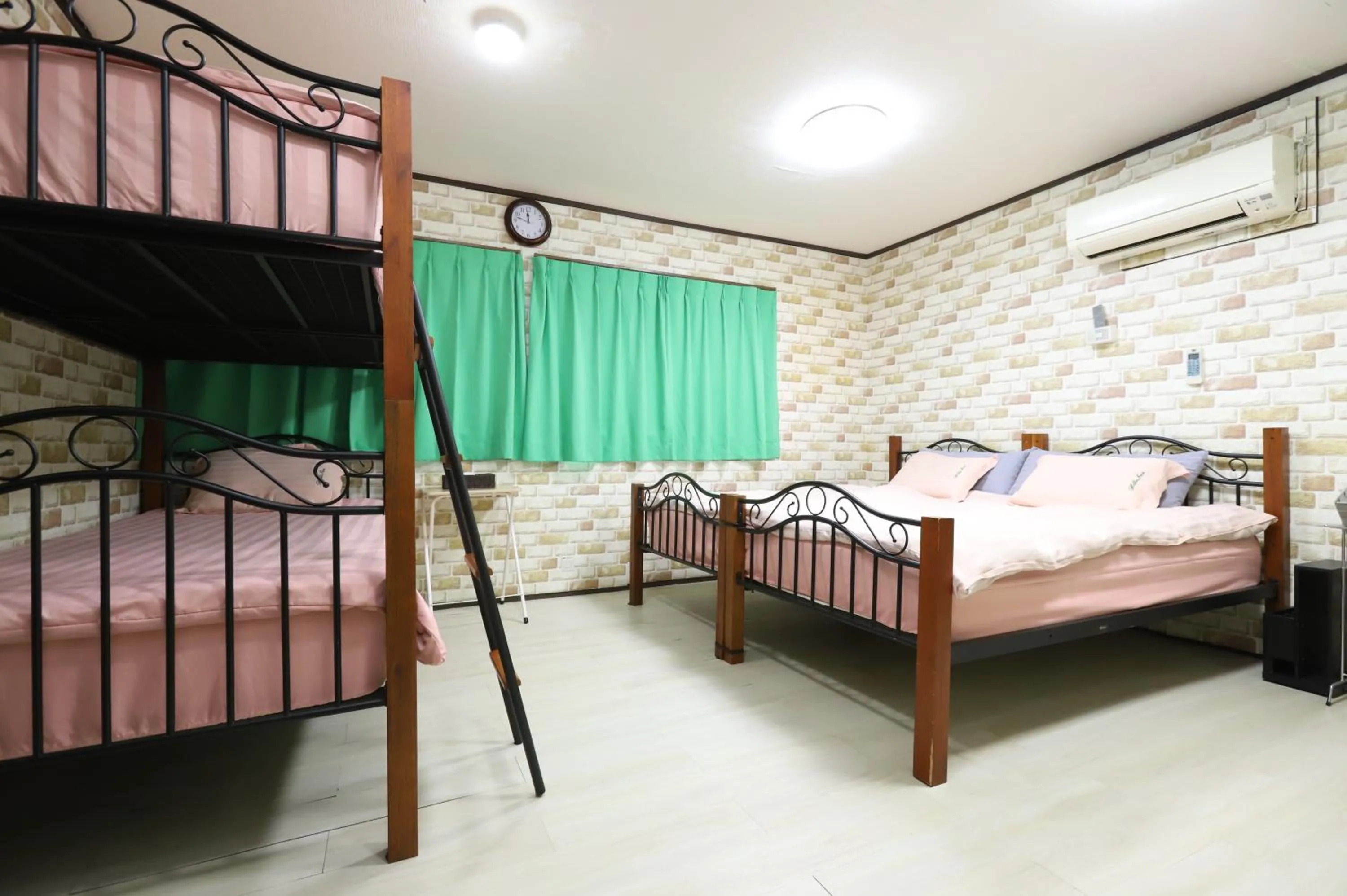 Bed in HILDA INN