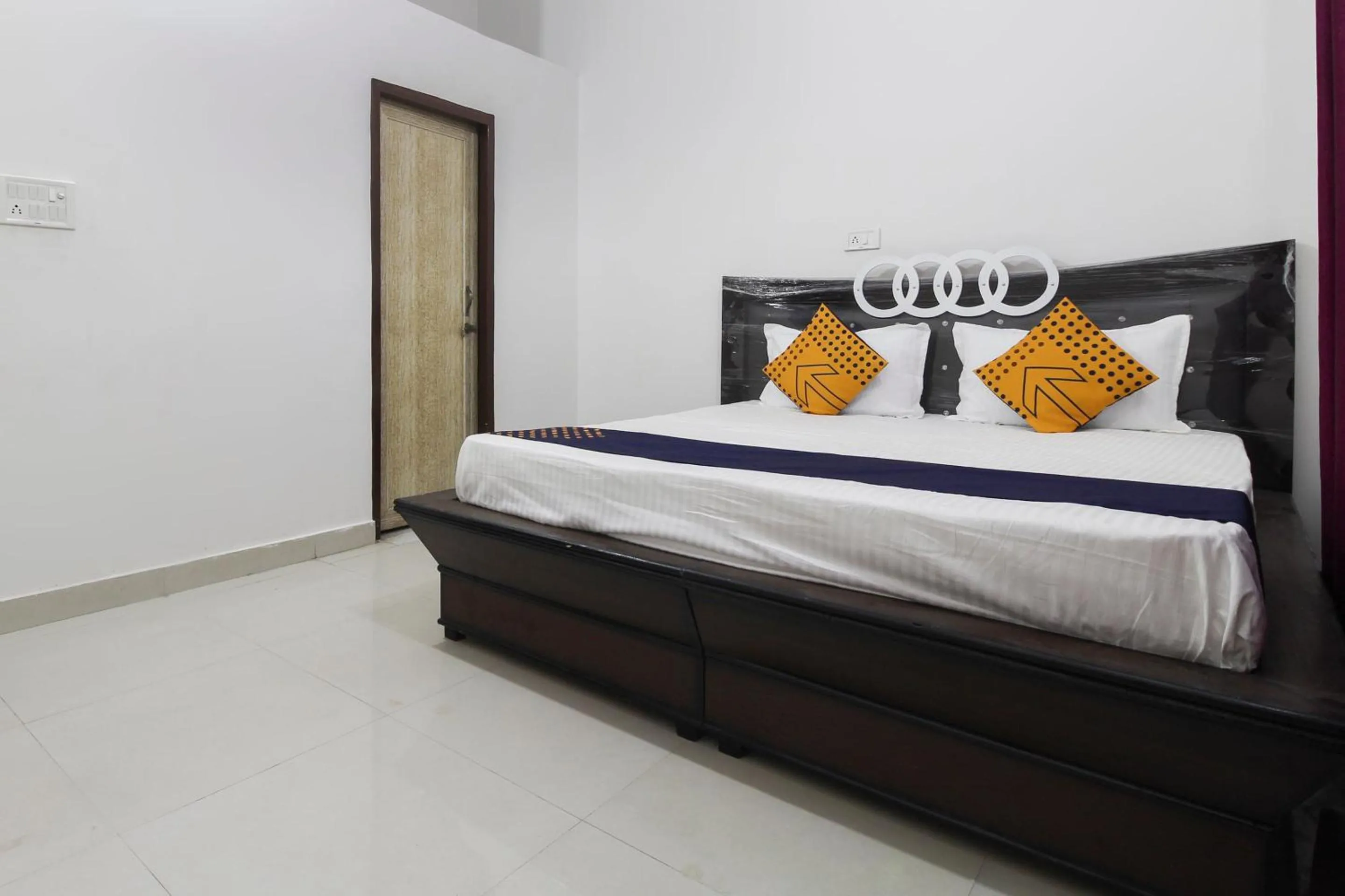 Bedroom, Bed in Hotel O Green Valley