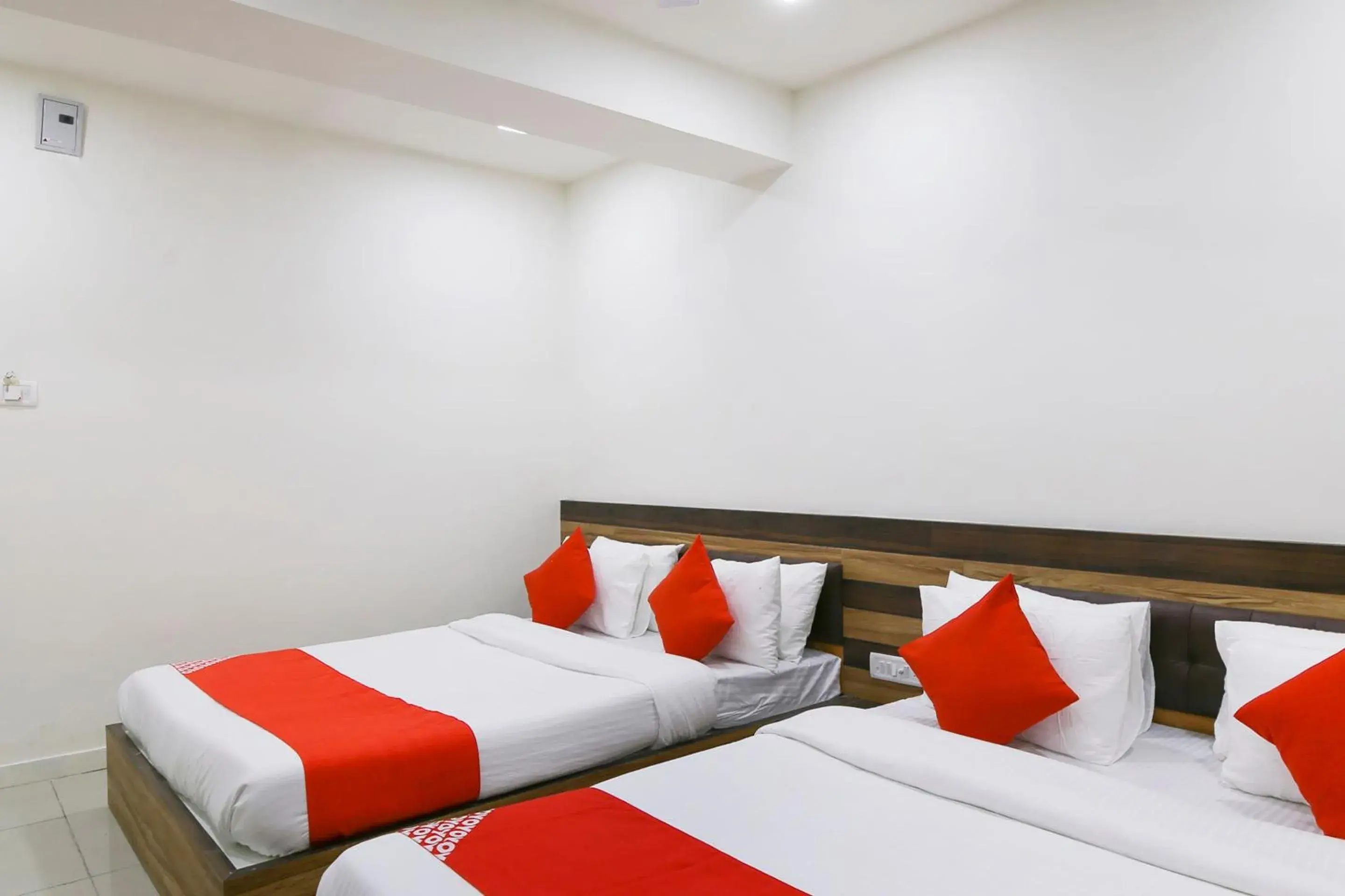 Bedroom, Bed in Hotel O Shiv Kunj Bedroom, Bed in Hotel O Shiv Kunj