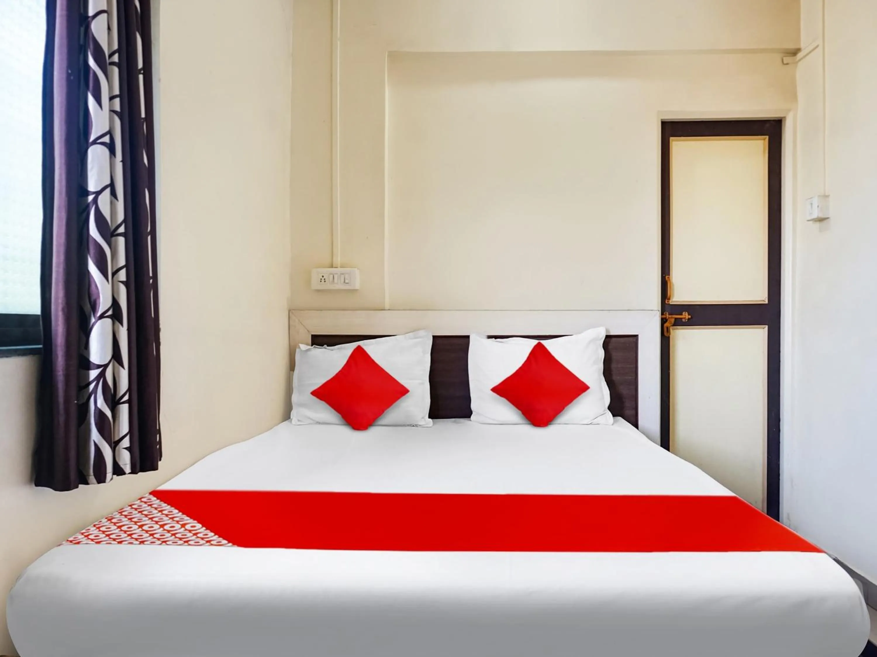 Bedroom in Hotel O New Dreamland