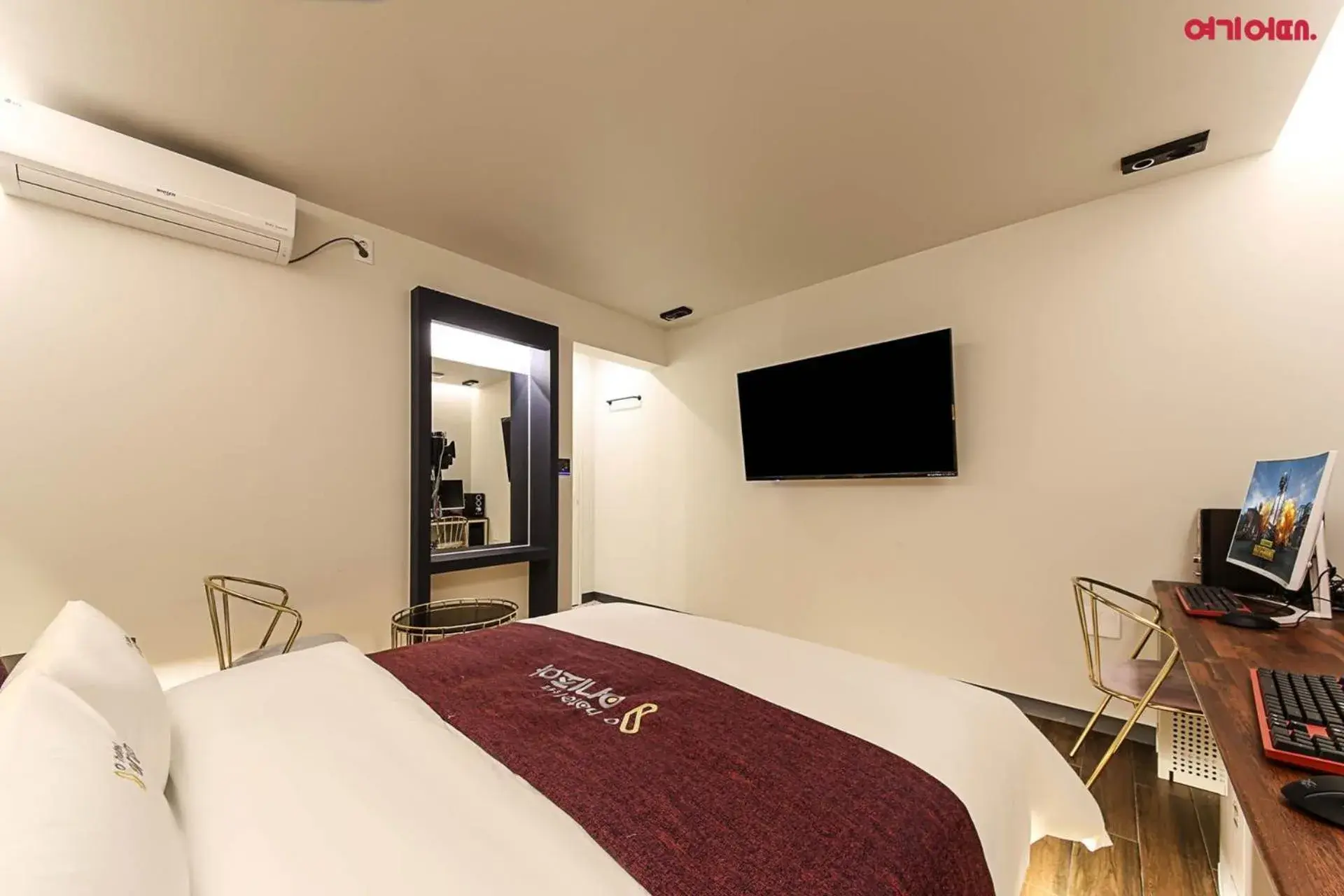 Bed in Hotel Yeogijoa Bed in Hotel Yeogijoa