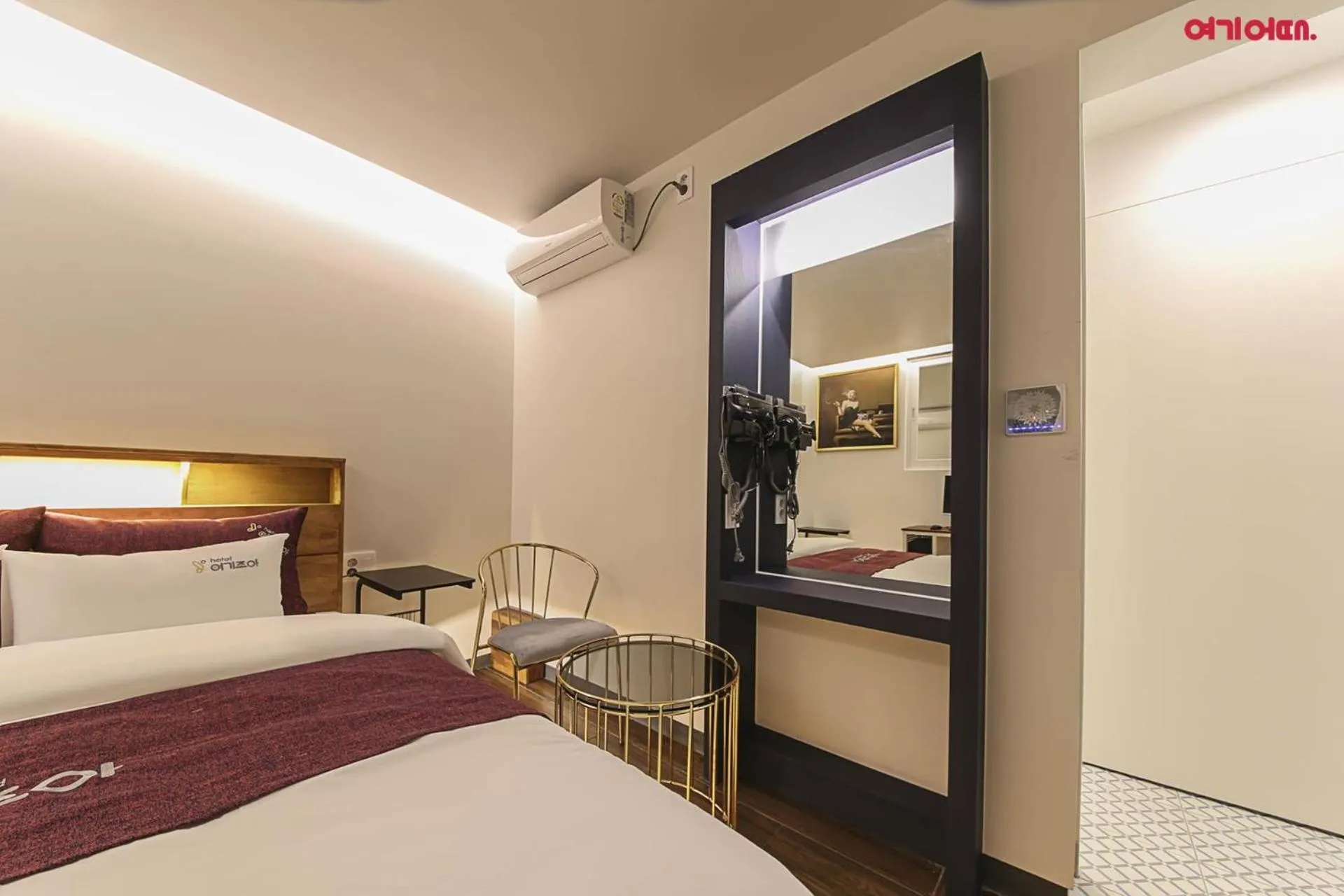 Bed in Hotel Yeogijoa