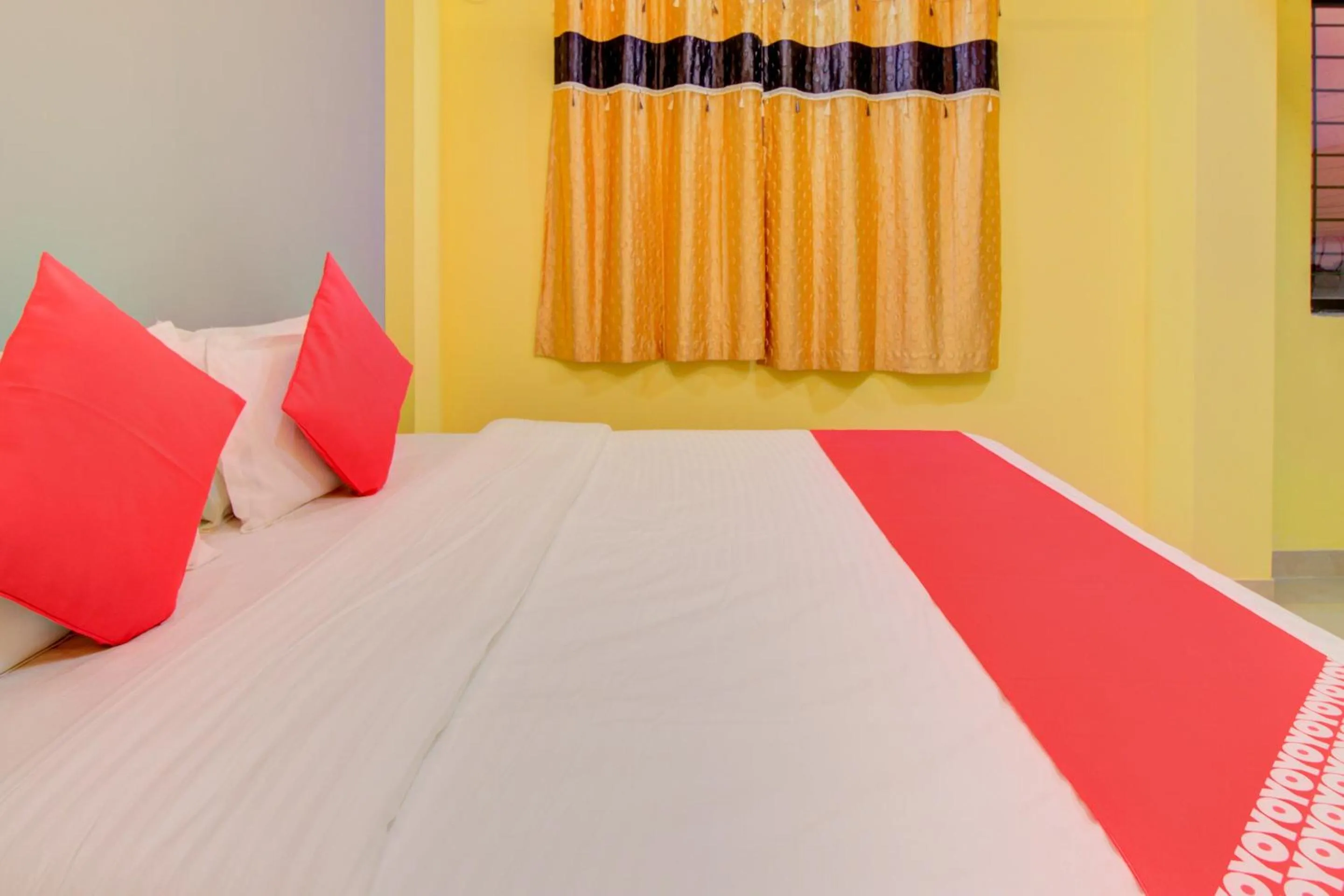 Facade/entrance in Hotel O by OYO Tare Farms