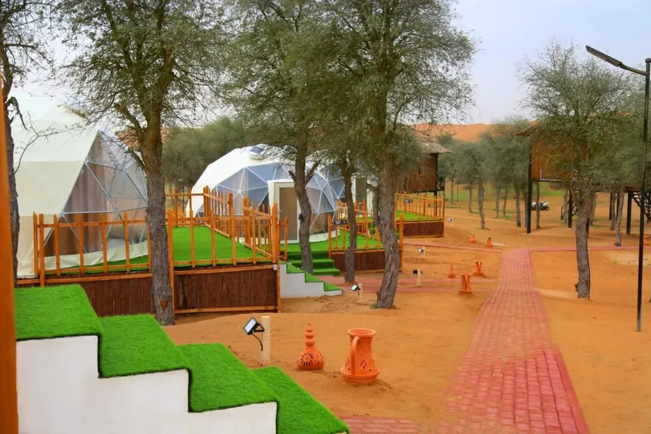 Deluxe Double or Twin Room in The Dunes Camping & Safari RAK Deluxe Double or Twin Room in The Dunes Camping & Safari RAK