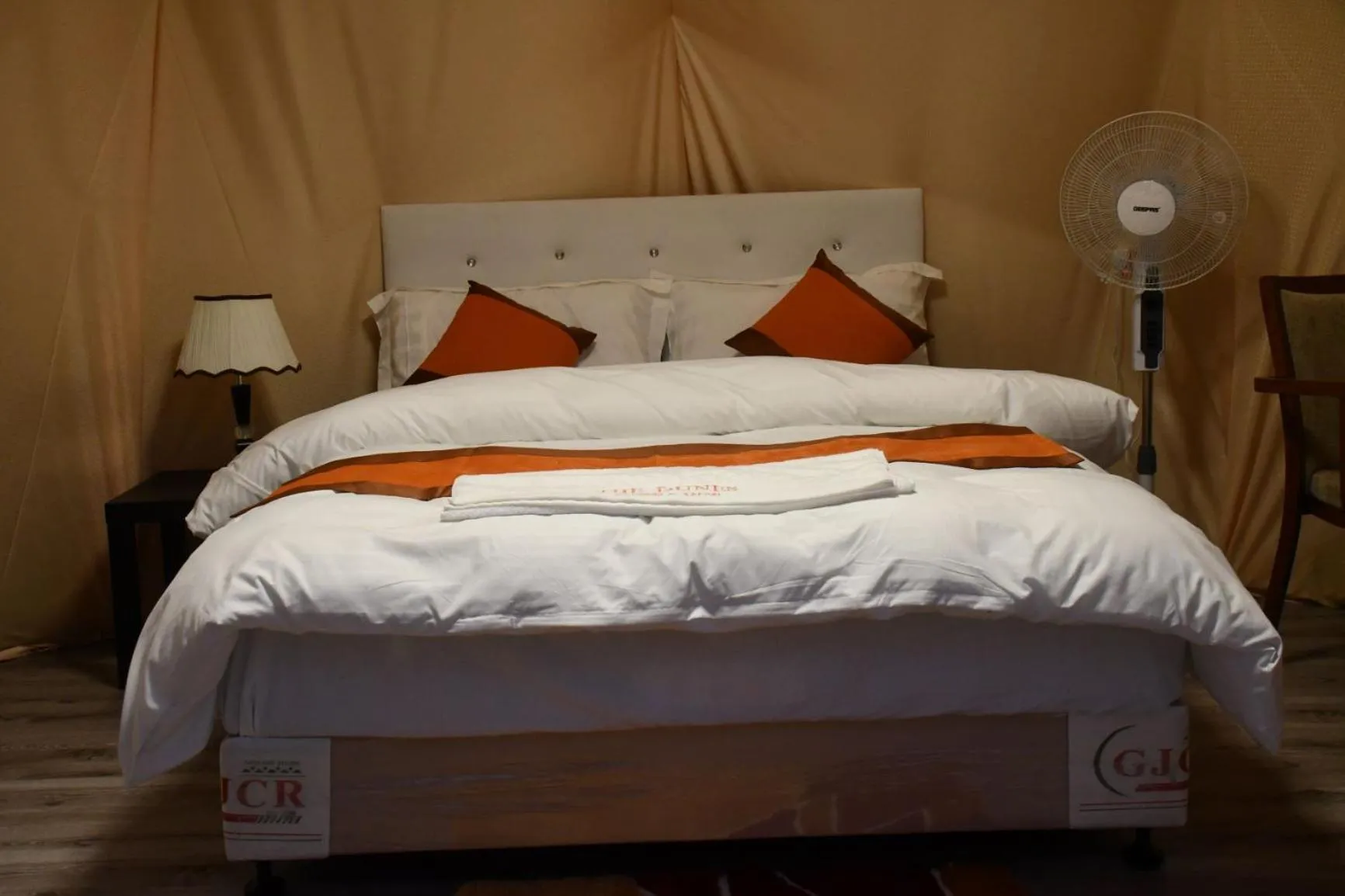 Bed in The Dunes Camping & Safari RAK