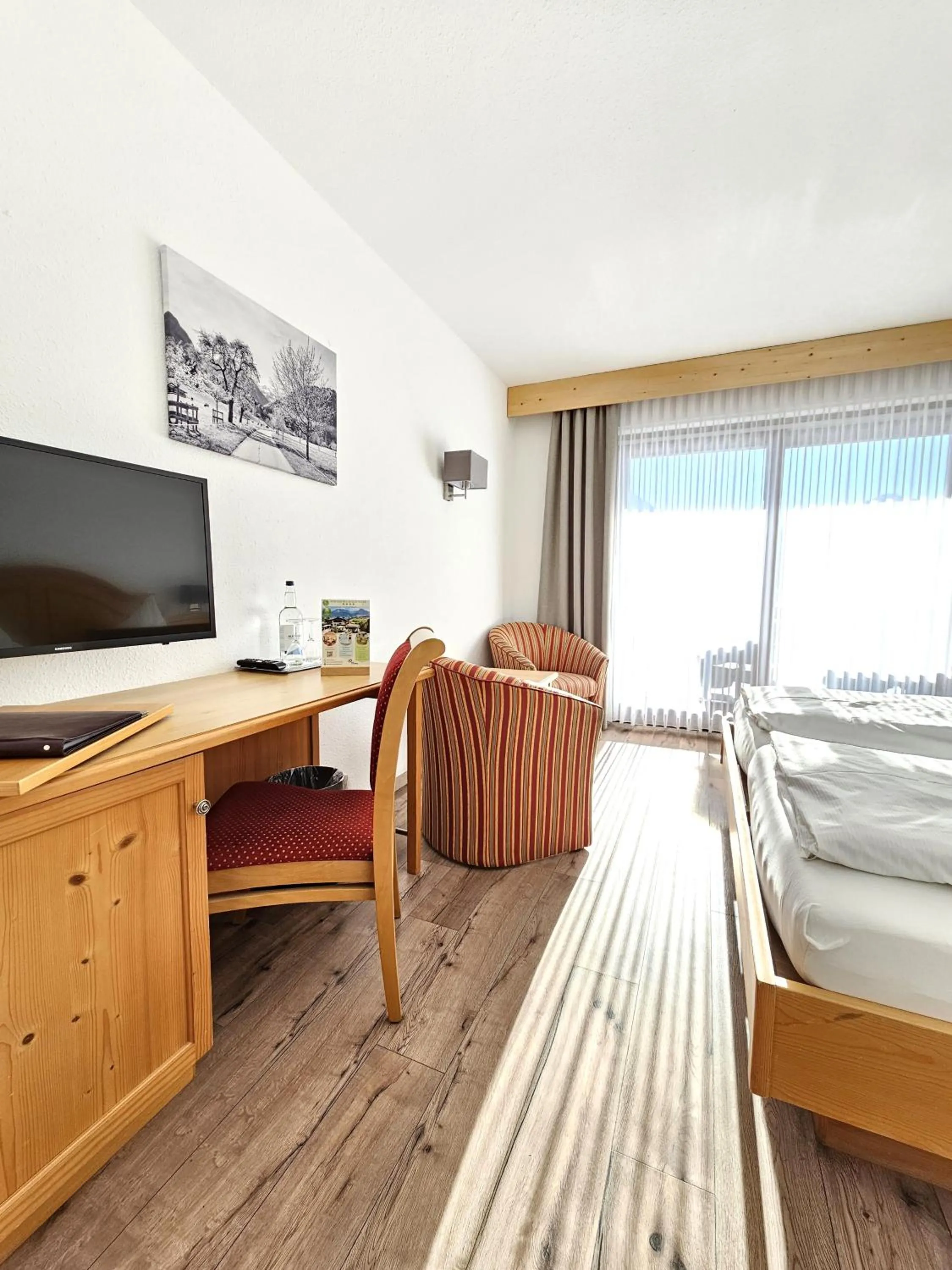 Bed in Hotel Cafe Fuggerhof