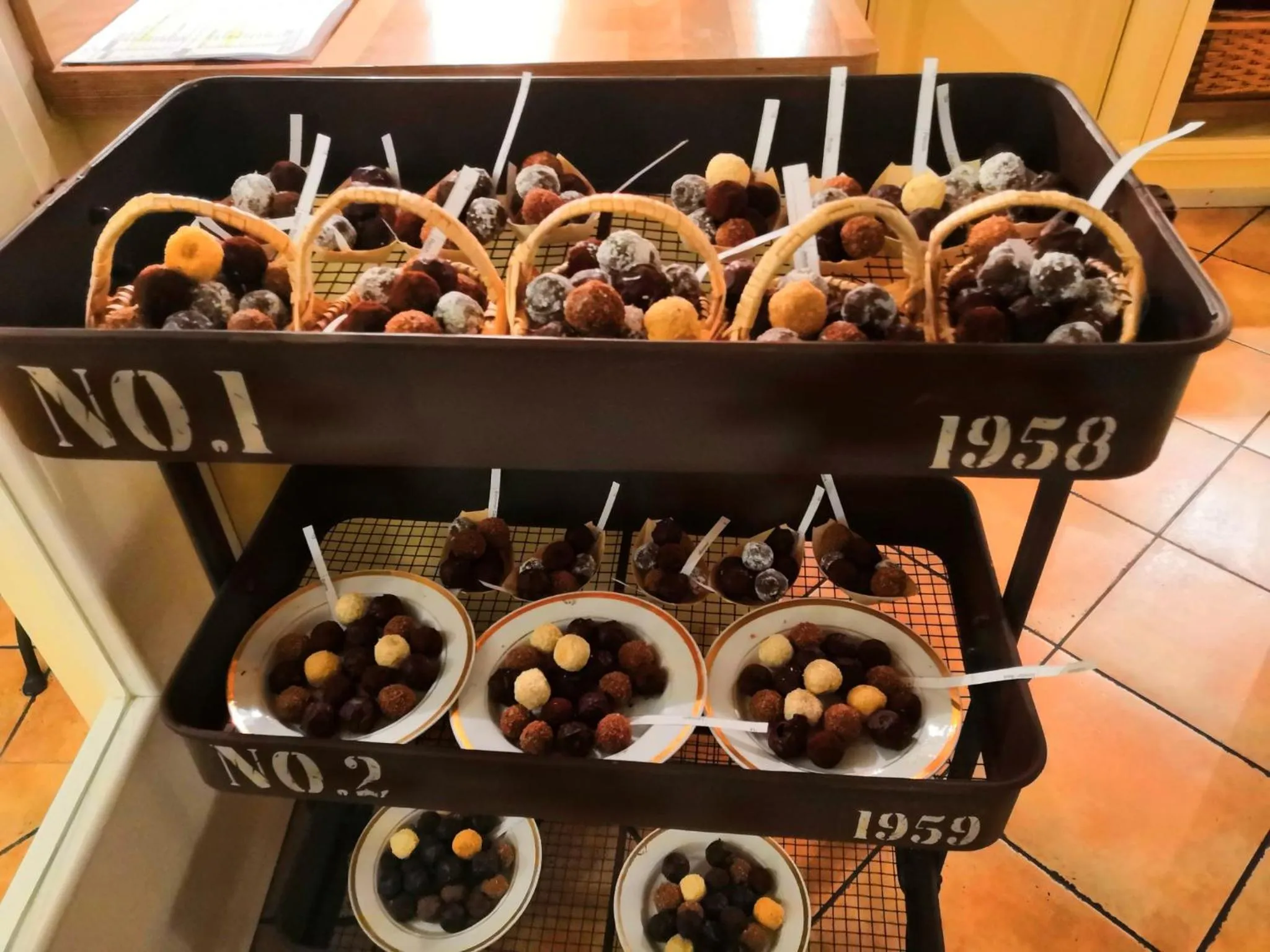 Restaurant/places to eat in Ampervilla Hotel