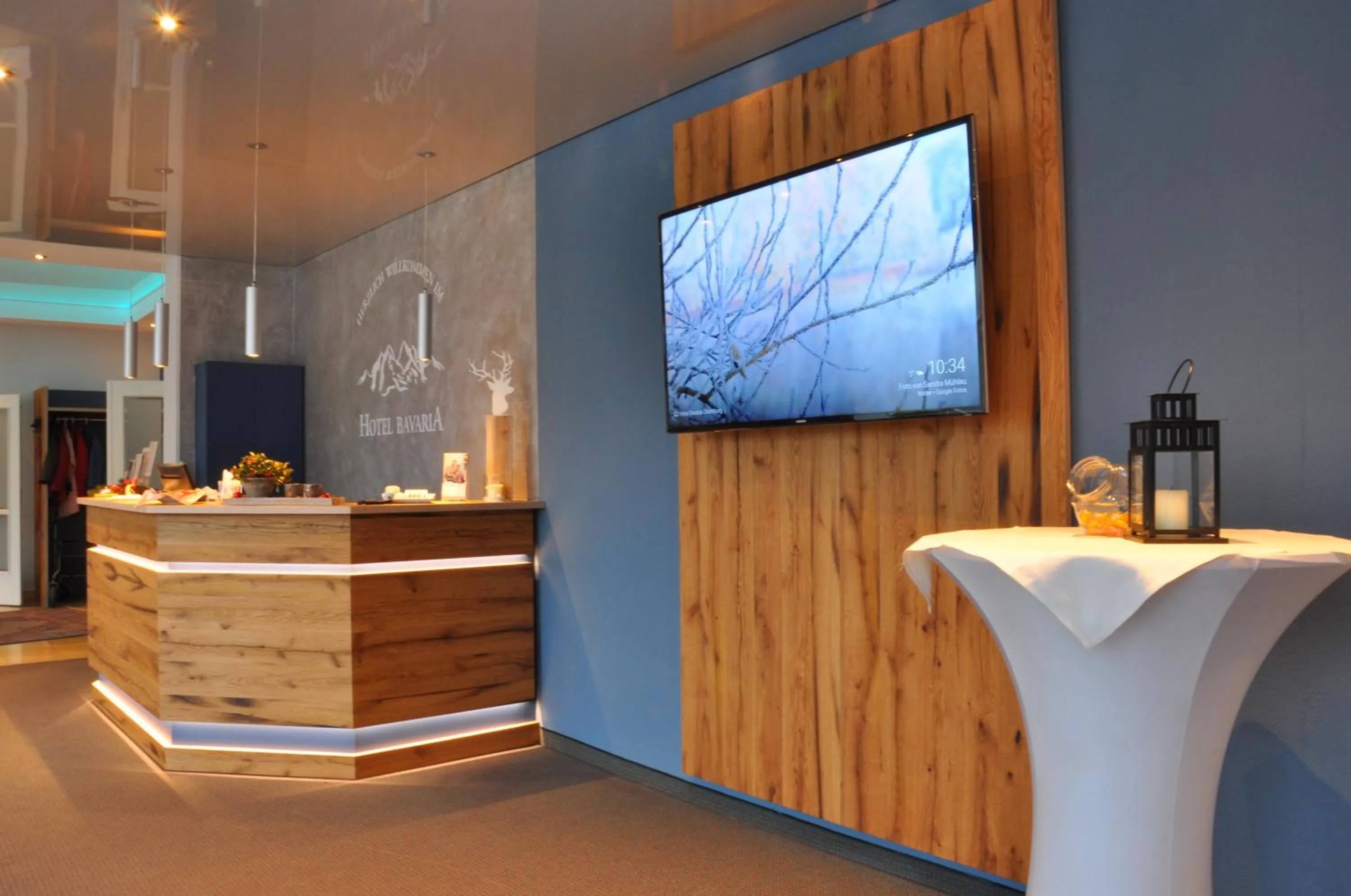 Lobby or reception in Hotel Bavaria Oldenburg