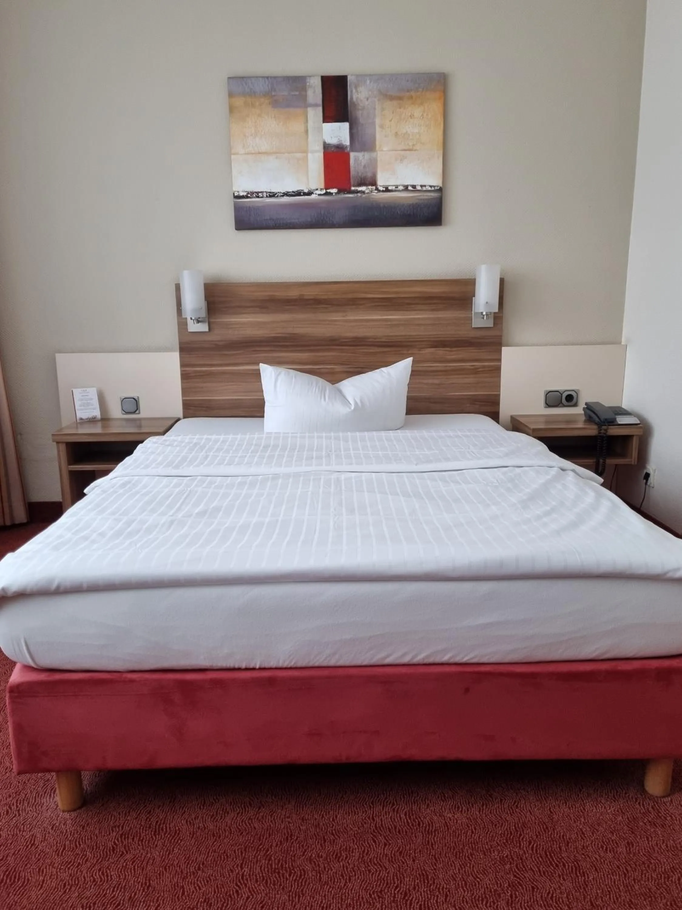 Bed in Hotel Bavaria Oldenburg