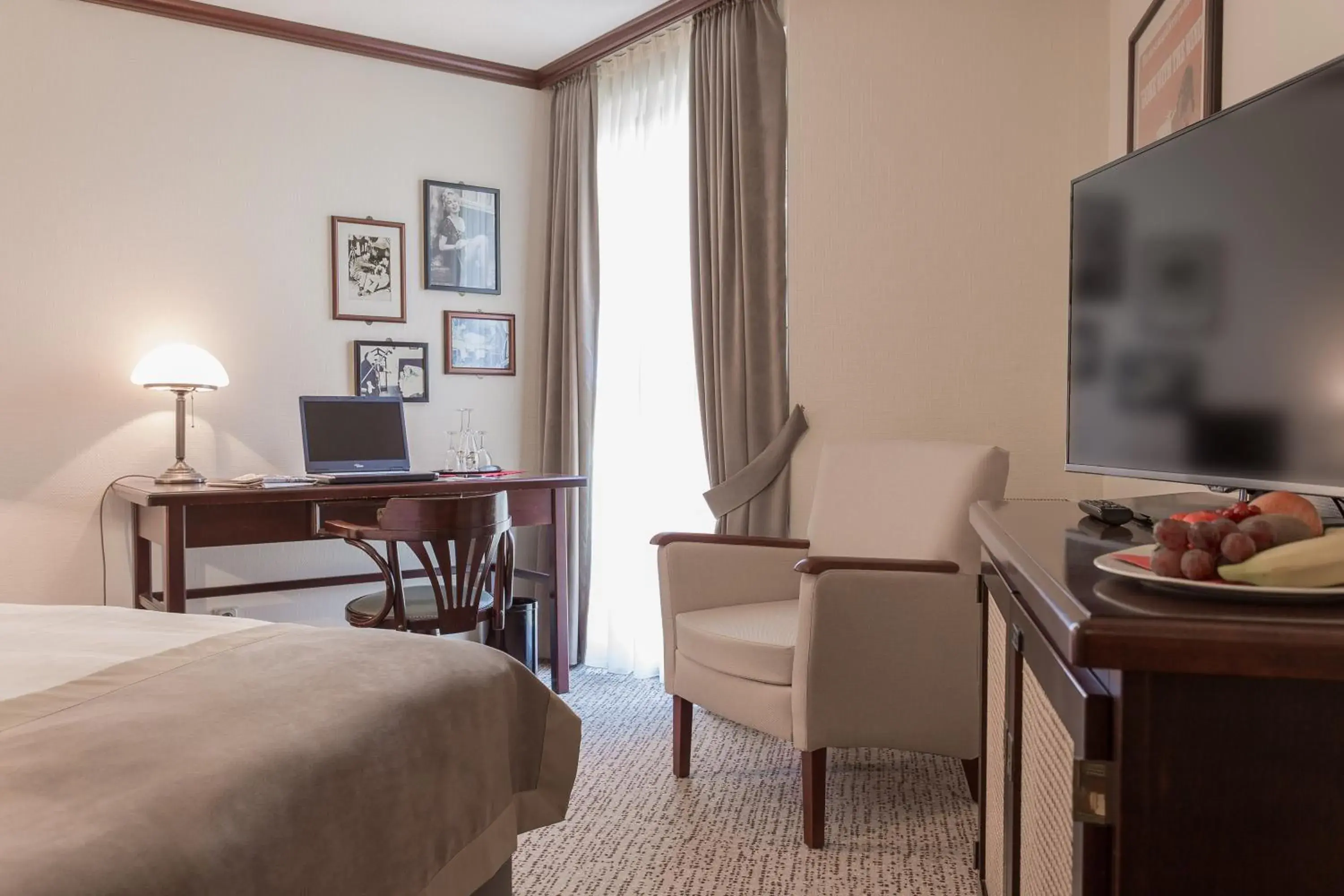 Photo of the whole room, Bed in MAXX Hotel Jena Photo of the whole room, Bed in MAXX Hotel Jena