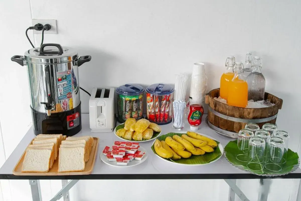 Breakfast in Bianco House Resort Breakfast in Bianco House Resort