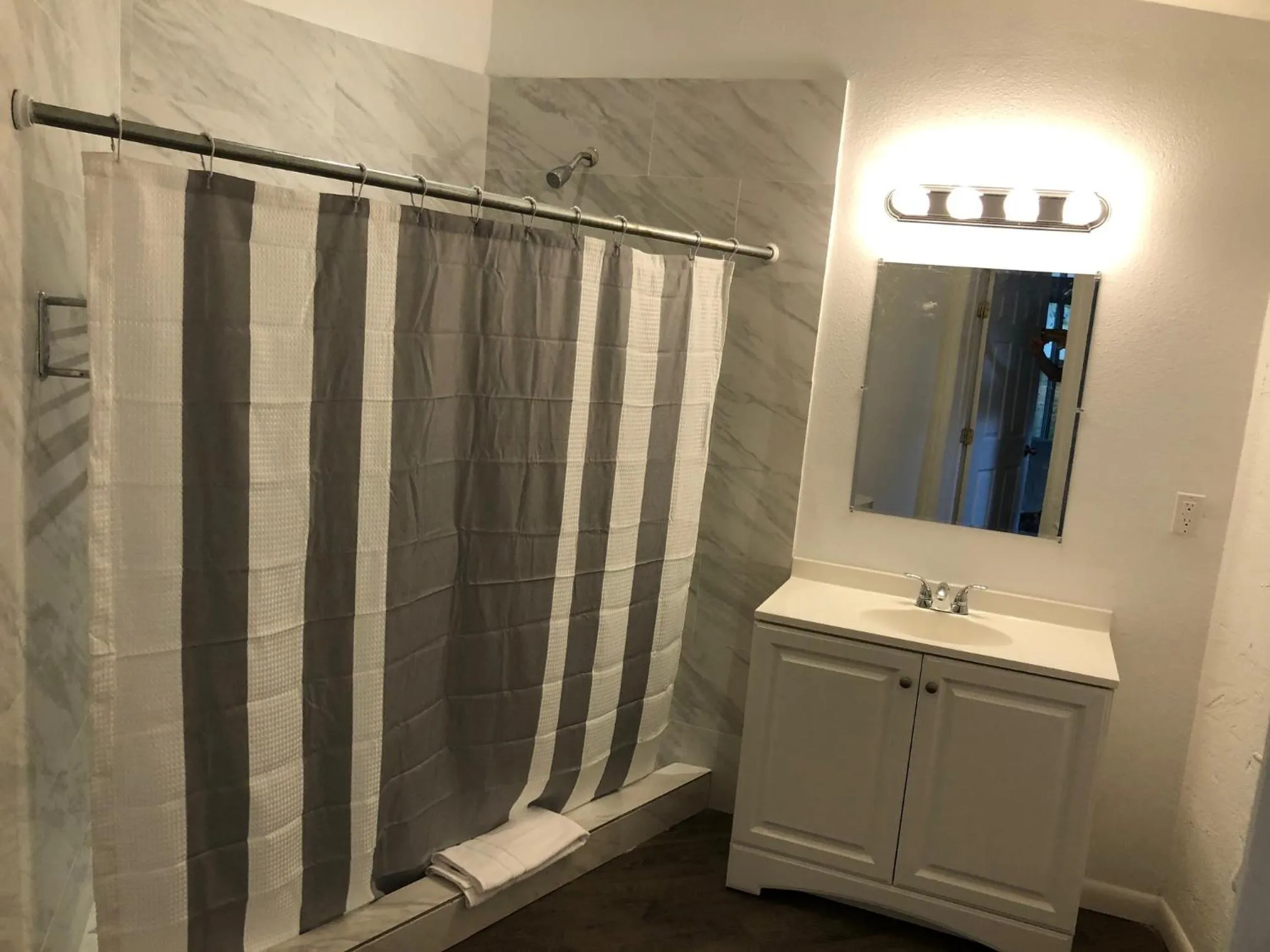 The Sunset Cove and Rainbow Room