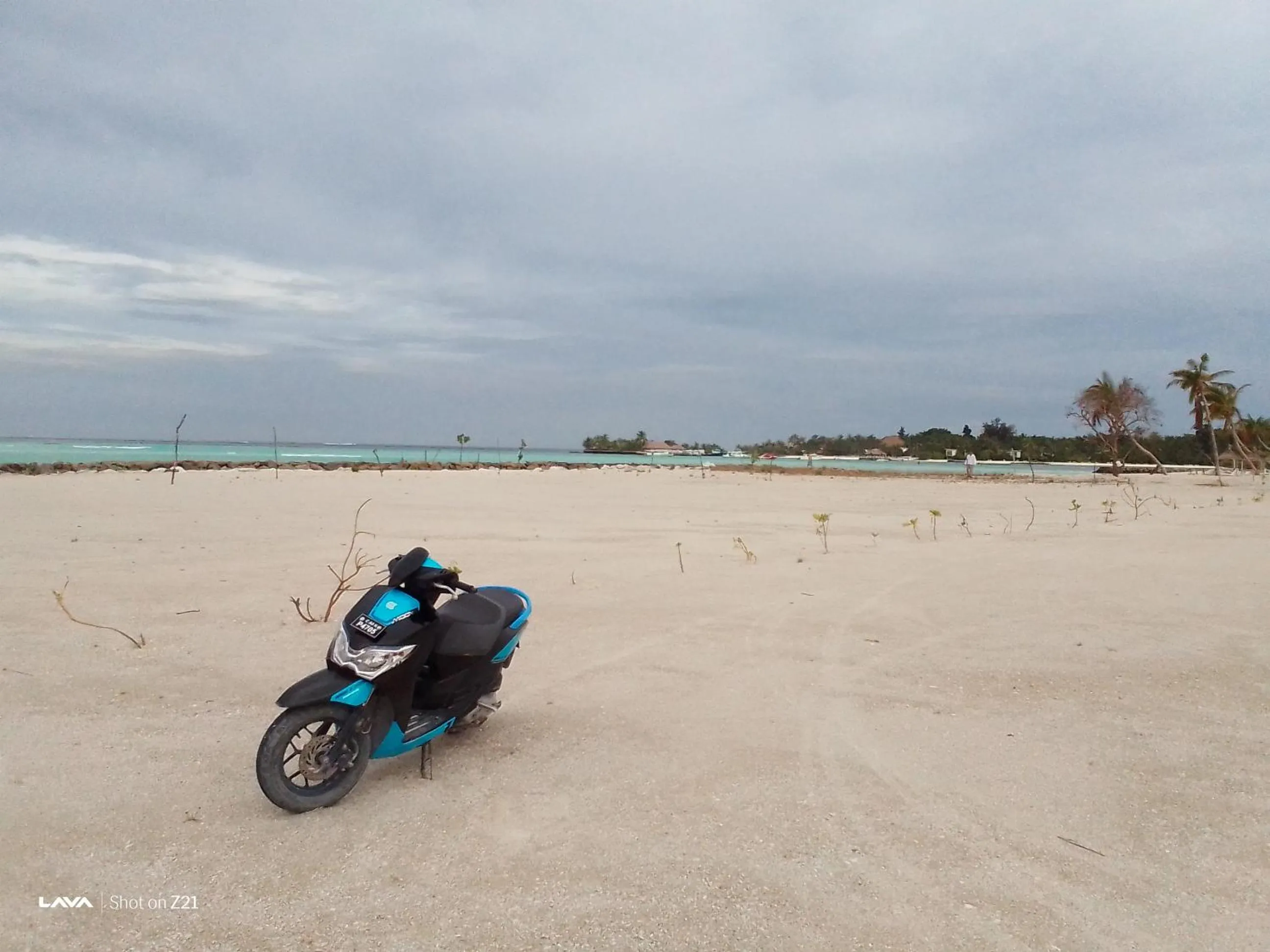 Natural landscape in Ocean Way Guraidhoo