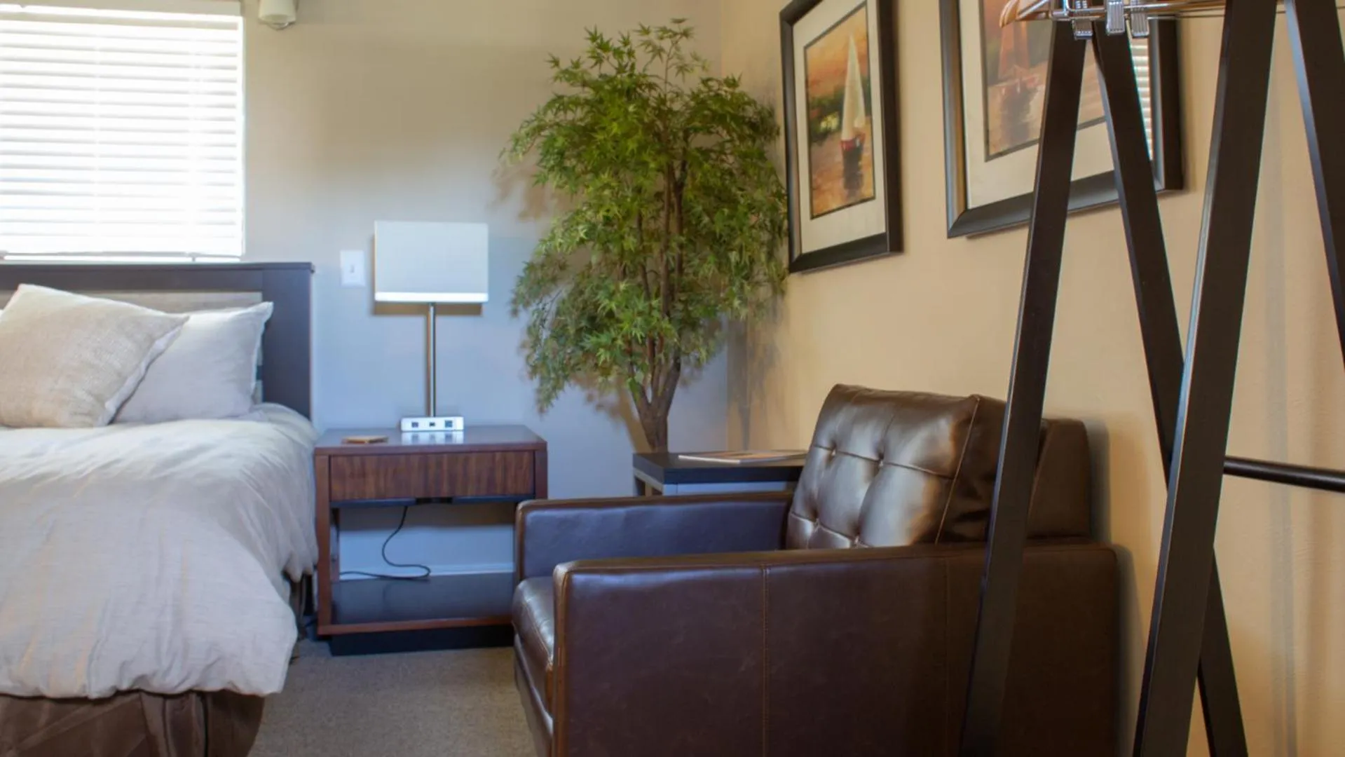 Mark III, INN & Suites